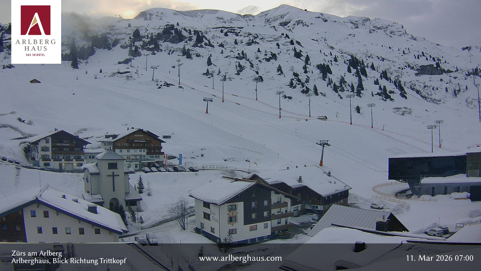 Archived image Webcam Arlberghaus at Zuers