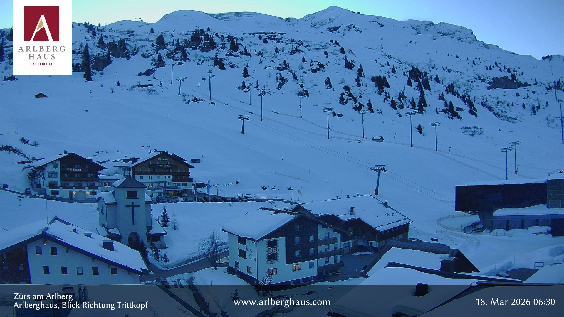 Archiv Foto Webcam Zürs: Hotel Arlberghaus