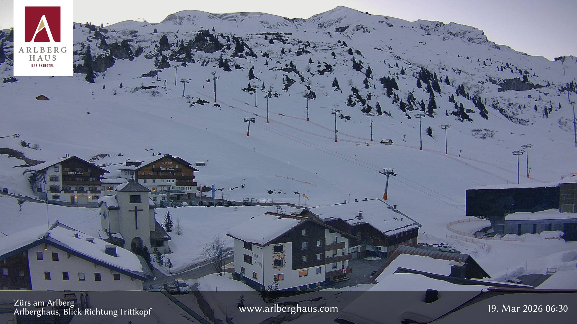 Archiv Foto Webcam Zürs: Hotel Arlberghaus