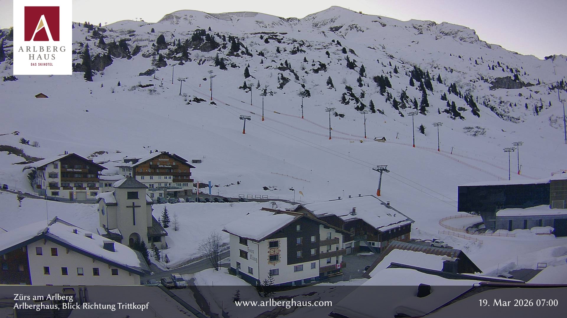 Archiv Foto Webcam Zürs: Hotel Arlberghaus