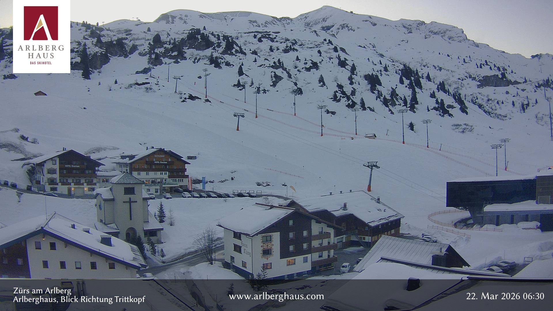 Archiv Foto Webcam Zürs: Hotel Arlberghaus