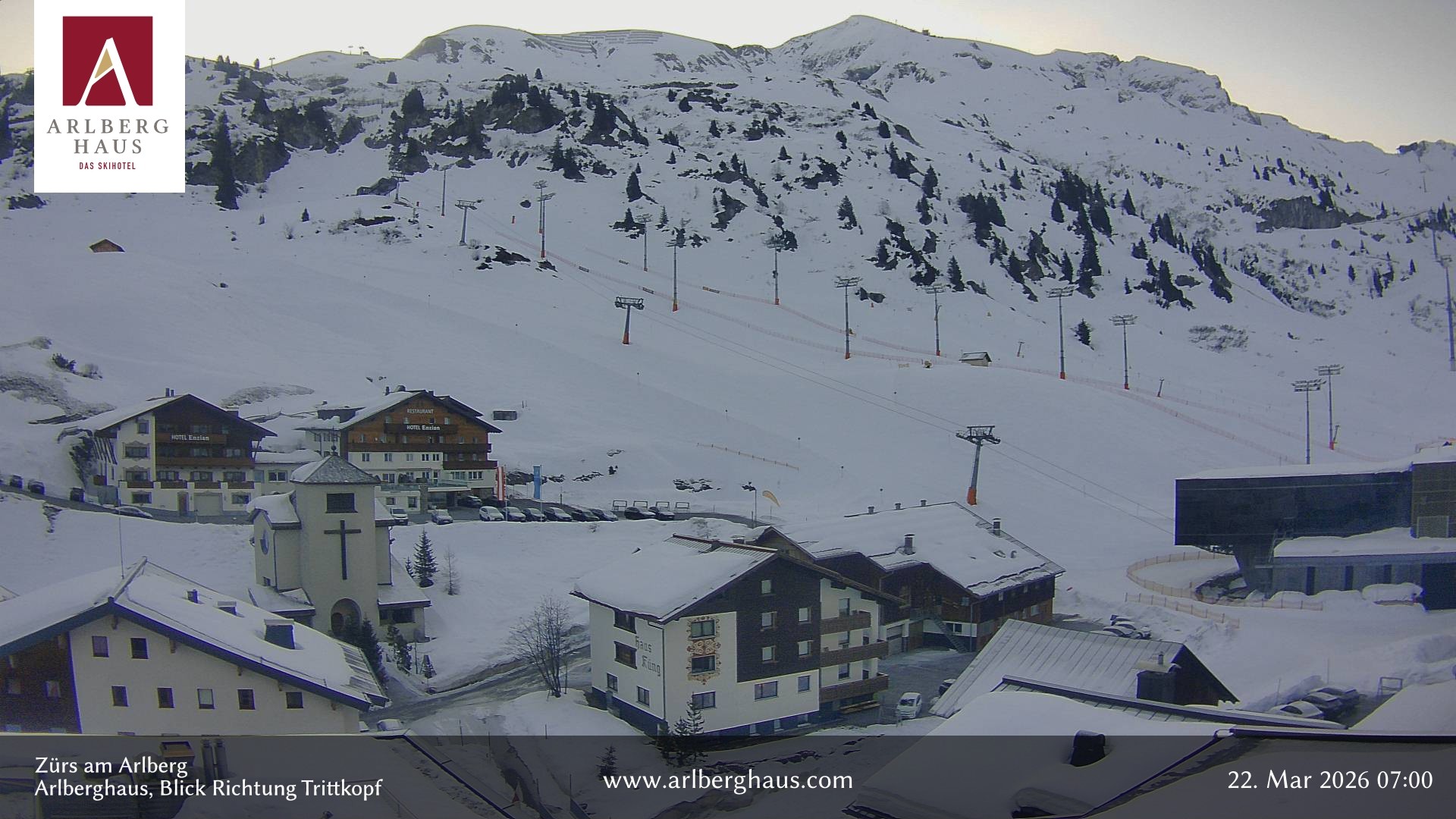 Archiv Foto Webcam Zürs: Hotel Arlberghaus