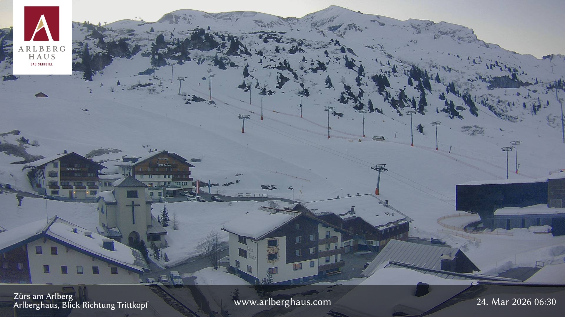 Archiv Foto Webcam Zürs: Hotel Arlberghaus