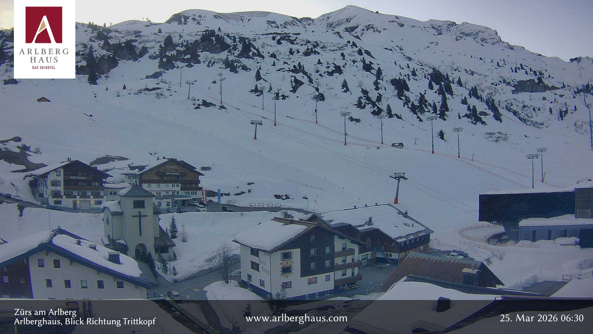 Archiv Foto Webcam Zürs: Hotel Arlberghaus