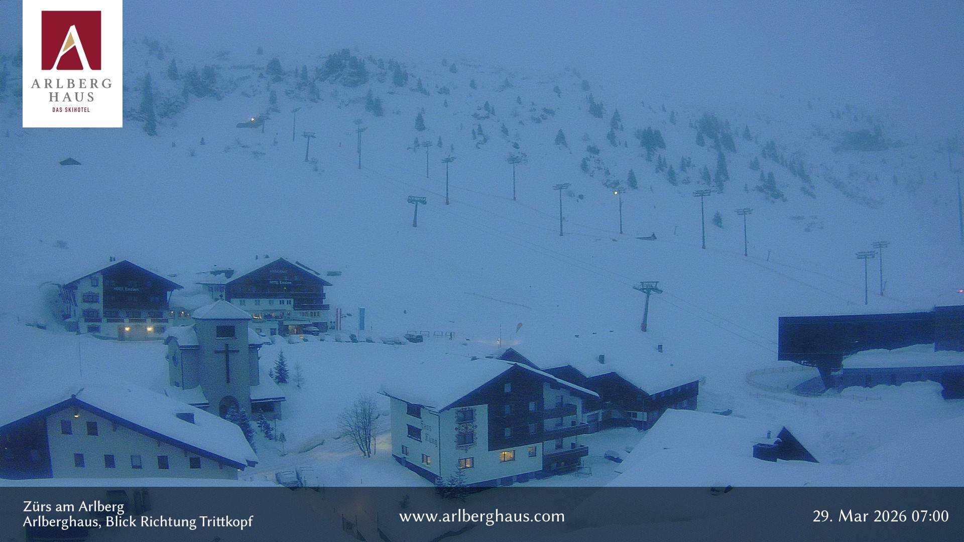 Archiv Foto Webcam Zürs: Hotel Arlberghaus