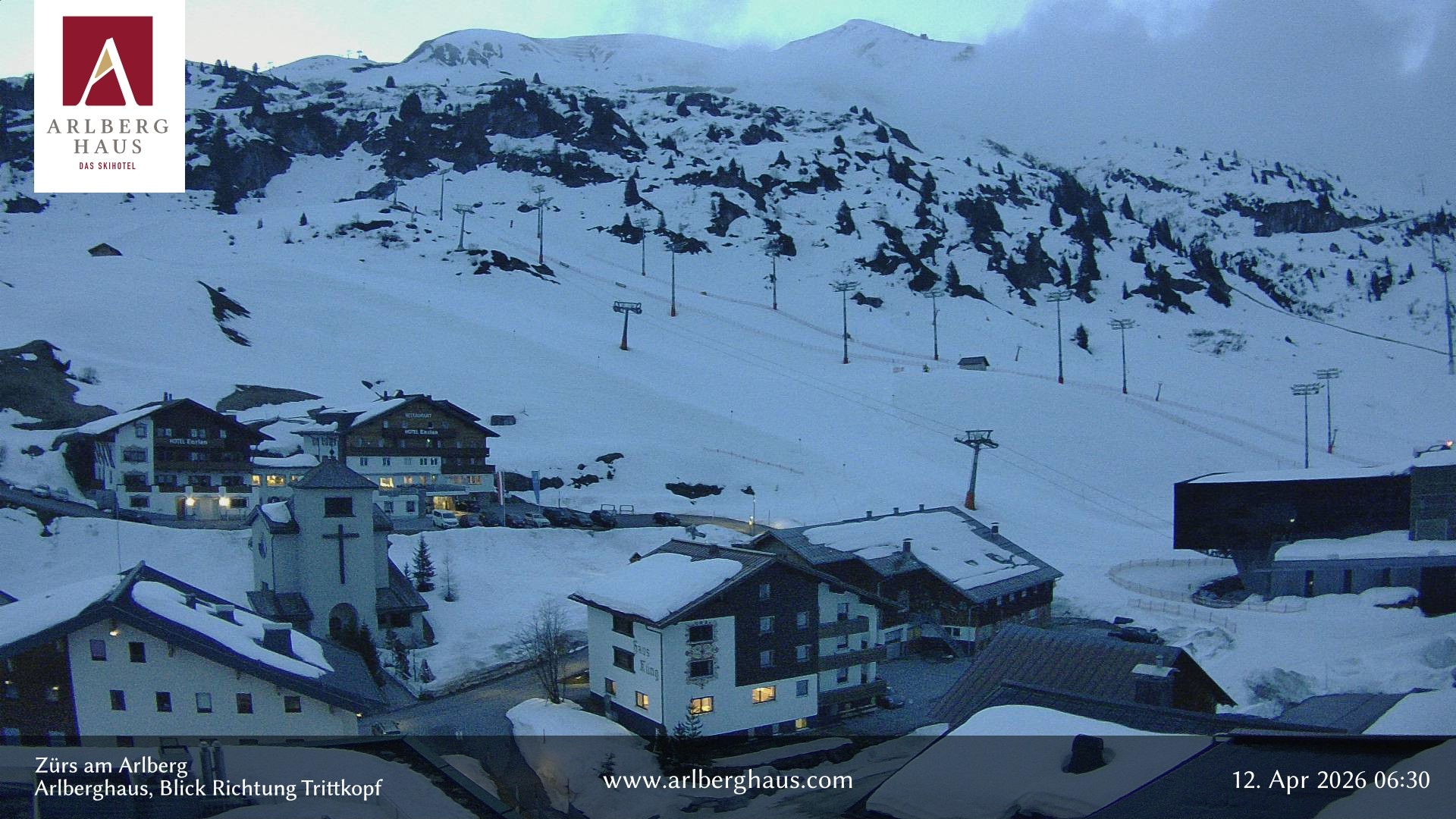 Archiv Foto Webcam Zürs: Hotel Arlberghaus