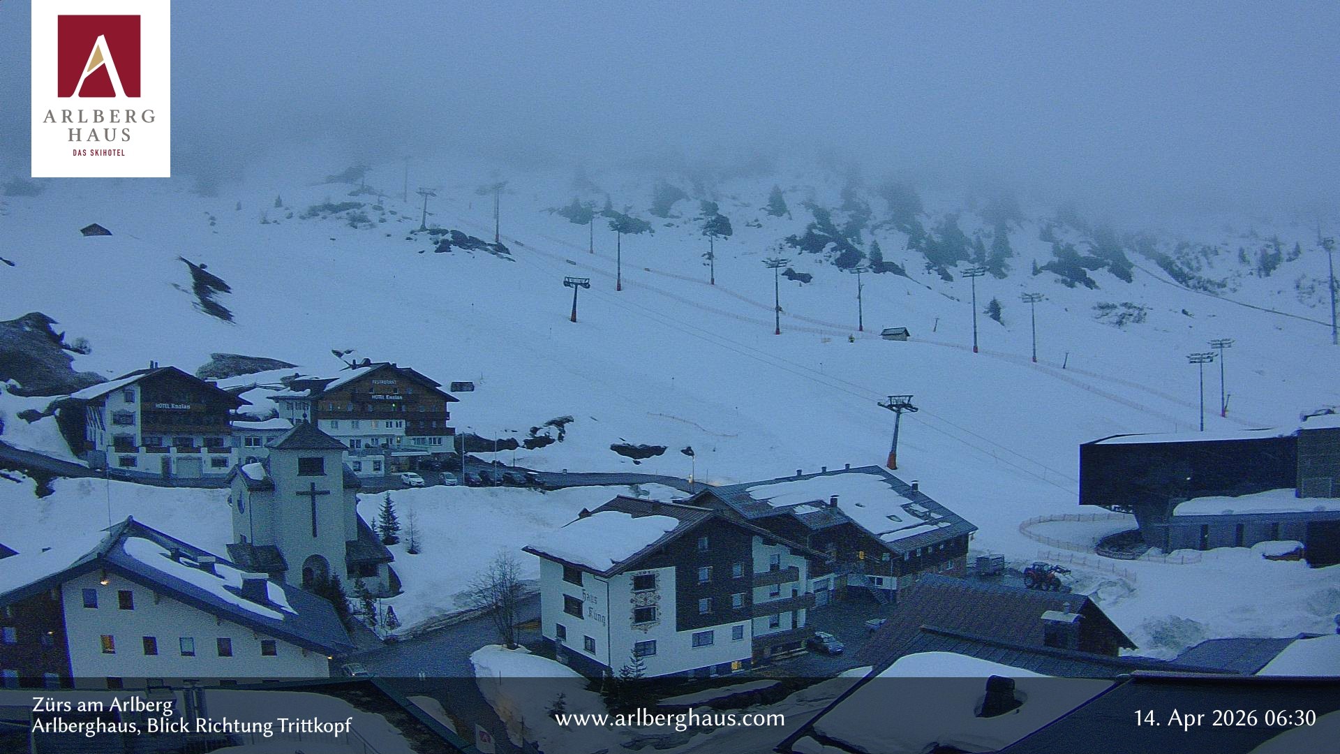 Archiv Foto Webcam Zürs: Hotel Arlberghaus
