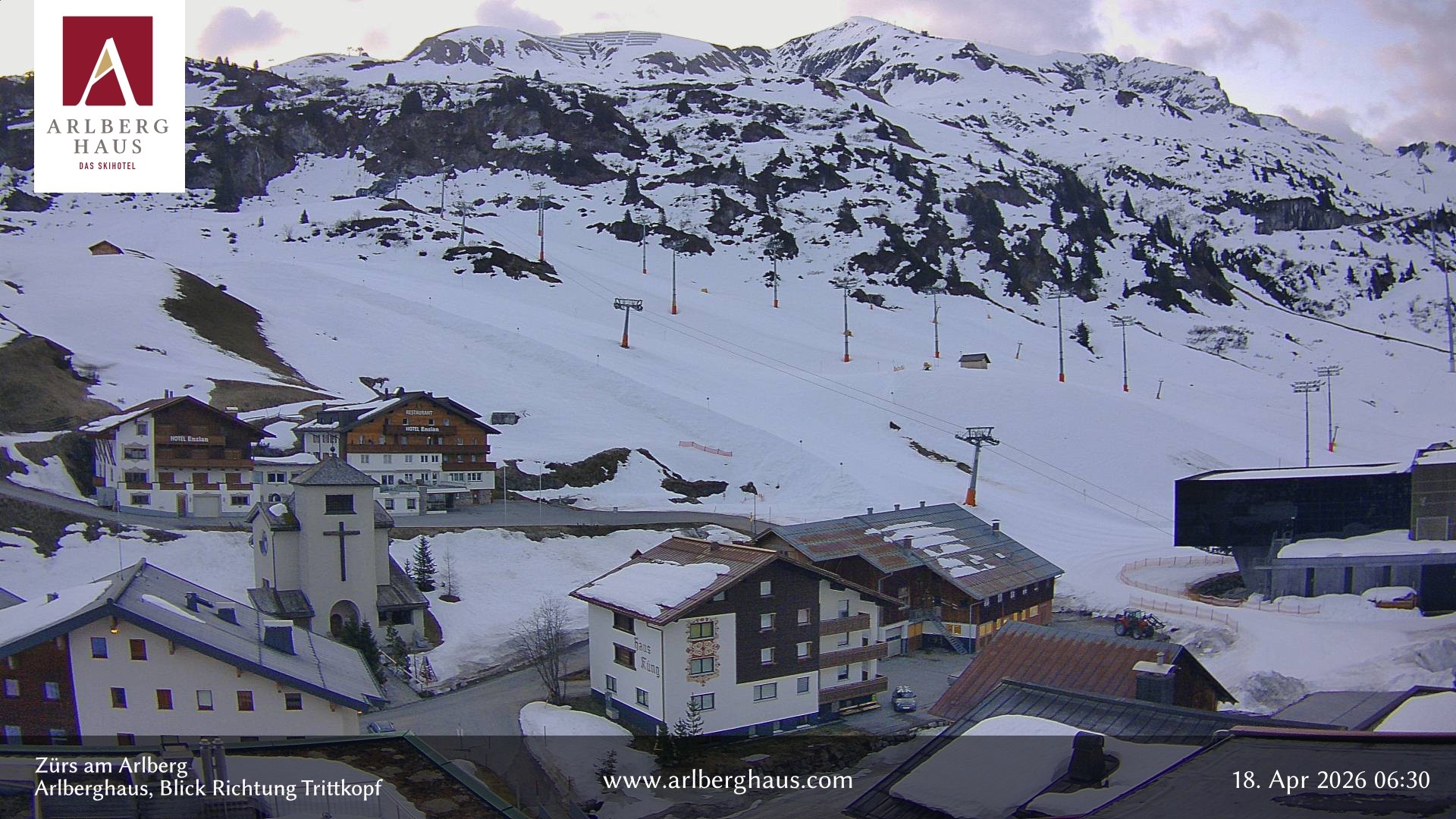 Archived image Webcam Arlberghaus at Zuers
