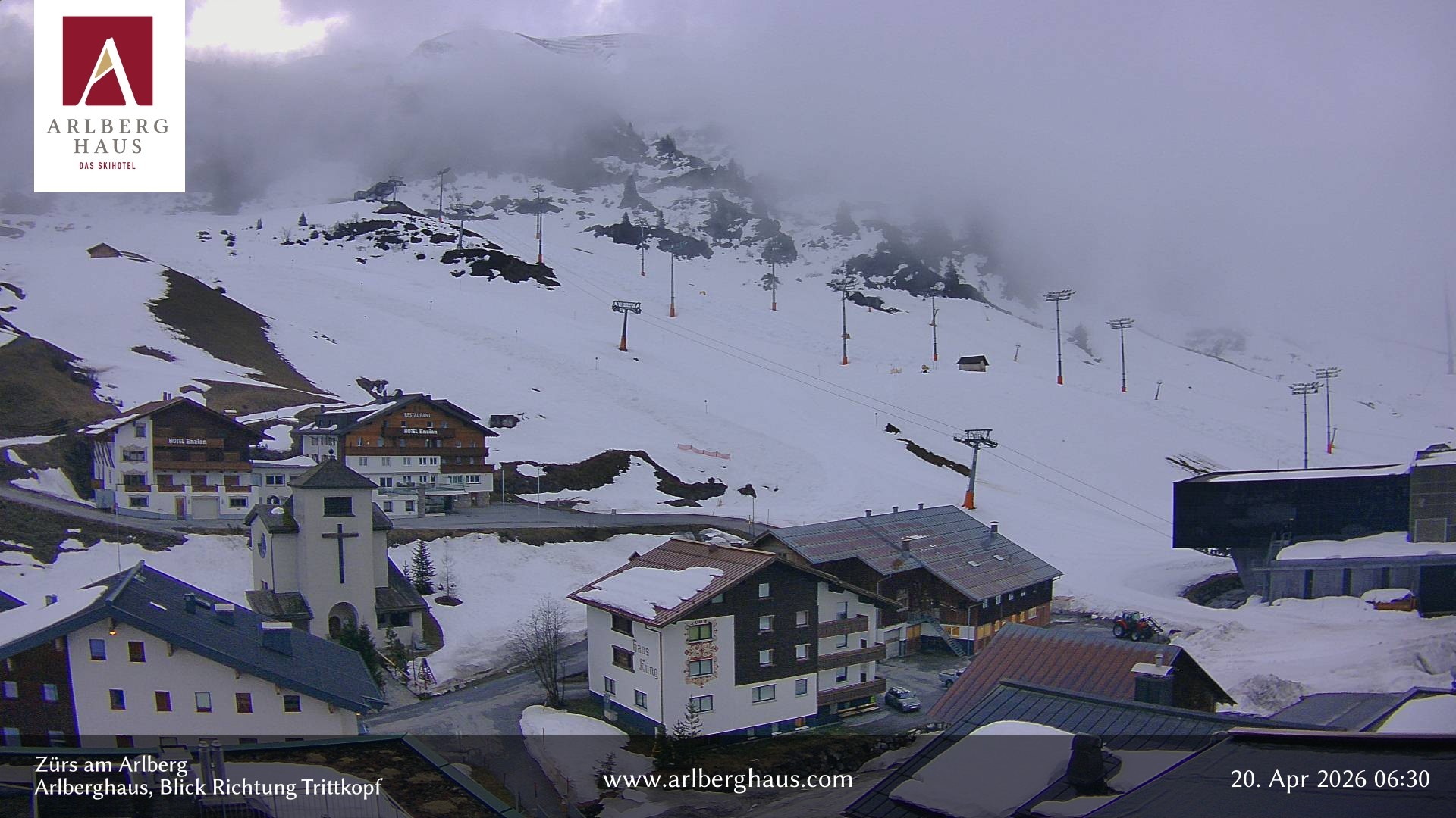 Archiv Foto Webcam Zürs: Hotel Arlberghaus