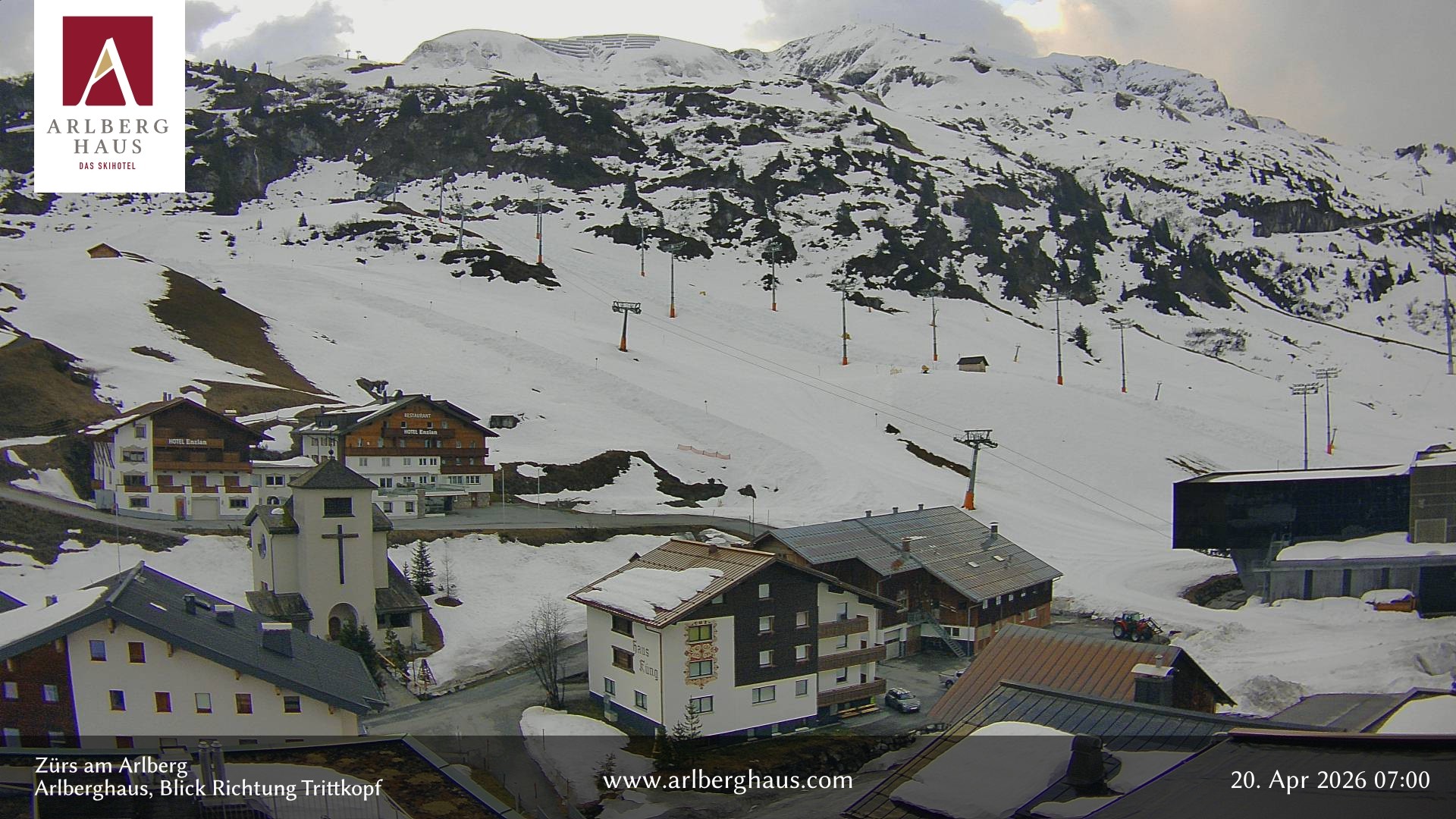Archiv Foto Webcam Zürs: Hotel Arlberghaus