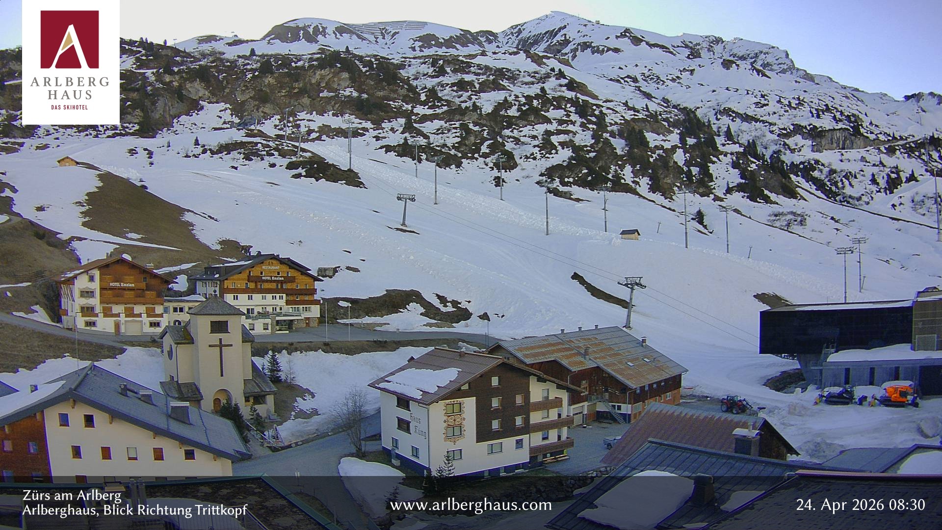 Archived image Webcam Arlberghaus at Zuers
