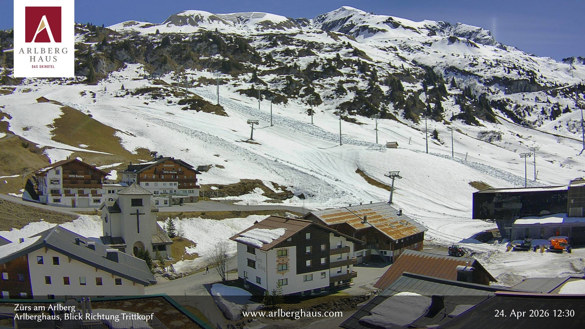 Archived image Webcam Arlberghaus at Zuers