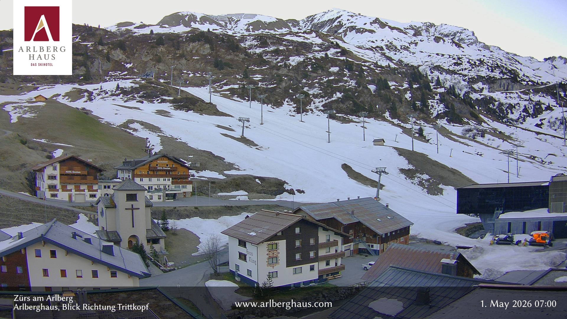 Archiv Foto Webcam Zürs: Hotel Arlberghaus