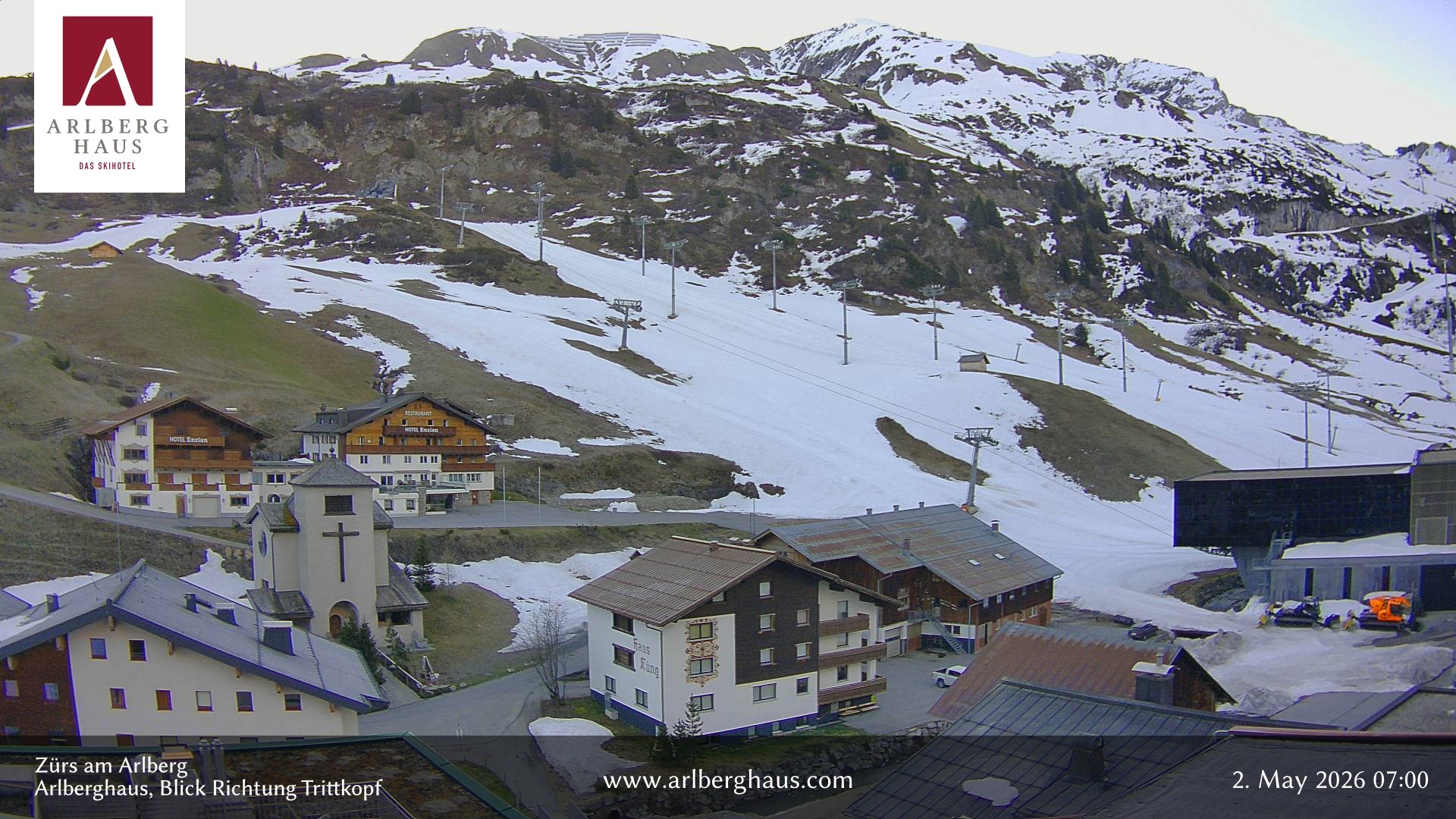 Archived image Webcam Arlberghaus at Zuers