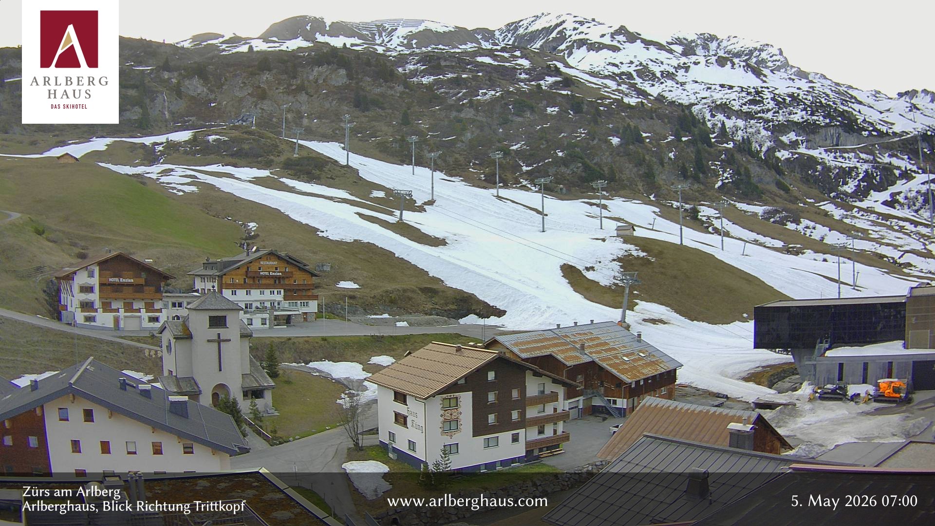 Archiv Foto Webcam Zürs: Hotel Arlberghaus