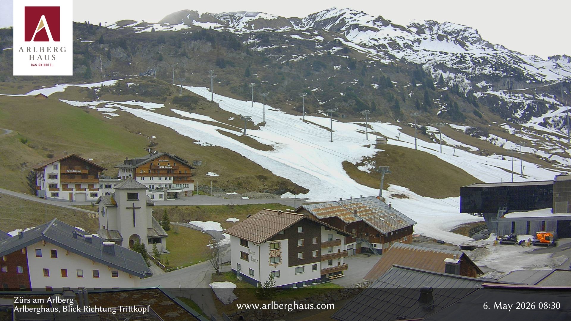 Archived image Webcam Arlberghaus at Zuers