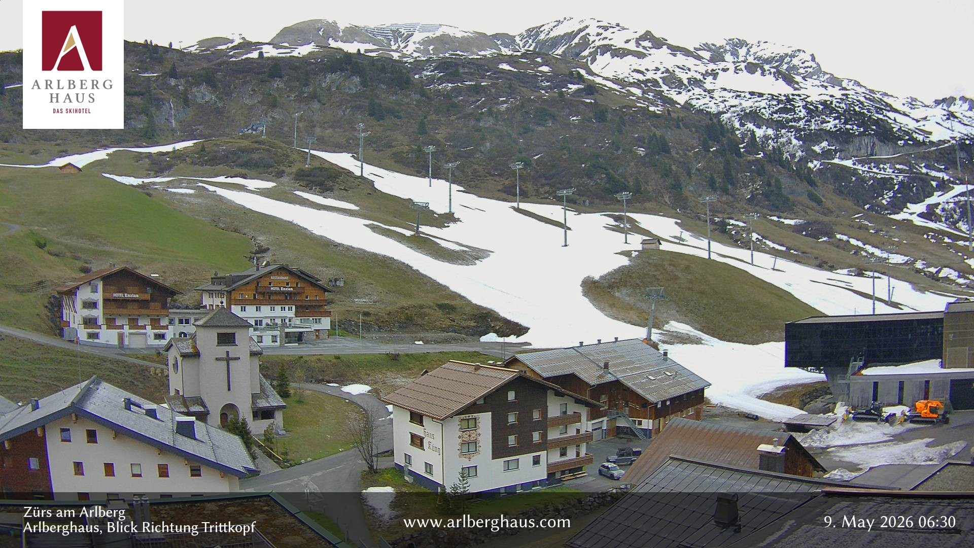 Archiv Foto Webcam Zürs: Hotel Arlberghaus