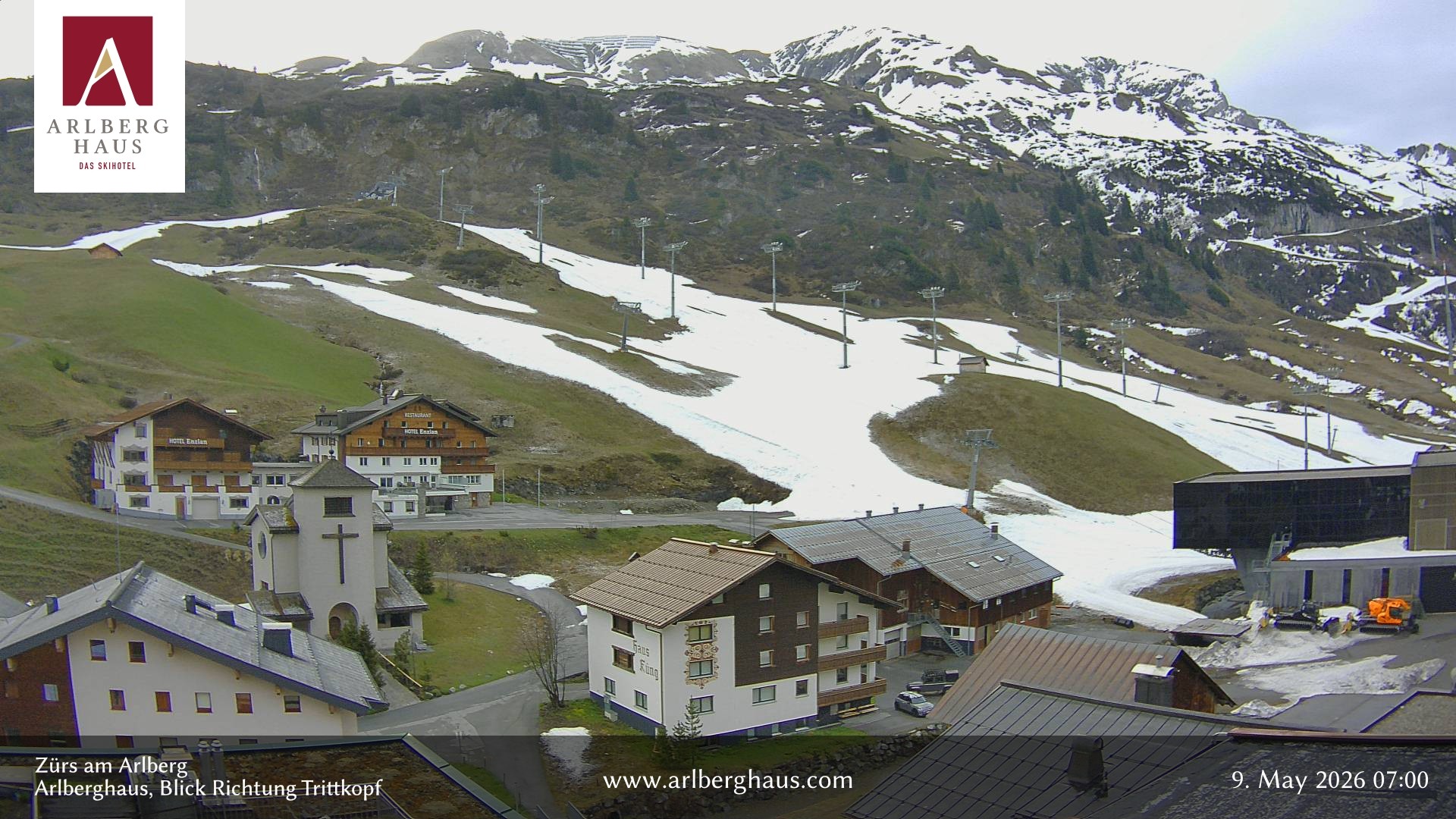 Archiv Foto Webcam Zürs: Hotel Arlberghaus