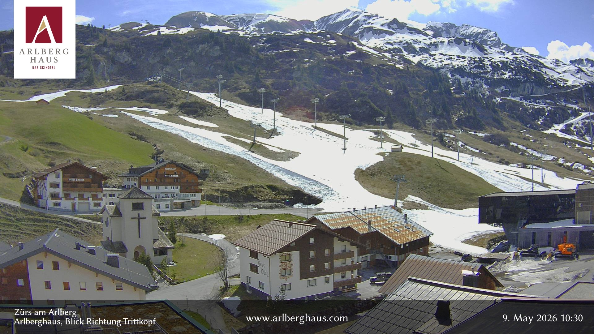 Archived image Webcam Arlberghaus at Zuers