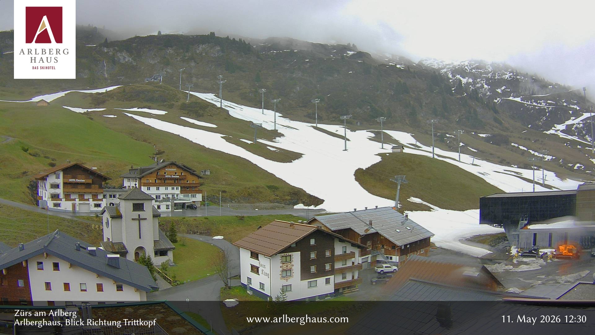 Archiv Foto Webcam Zürs: Hotel Arlberghaus