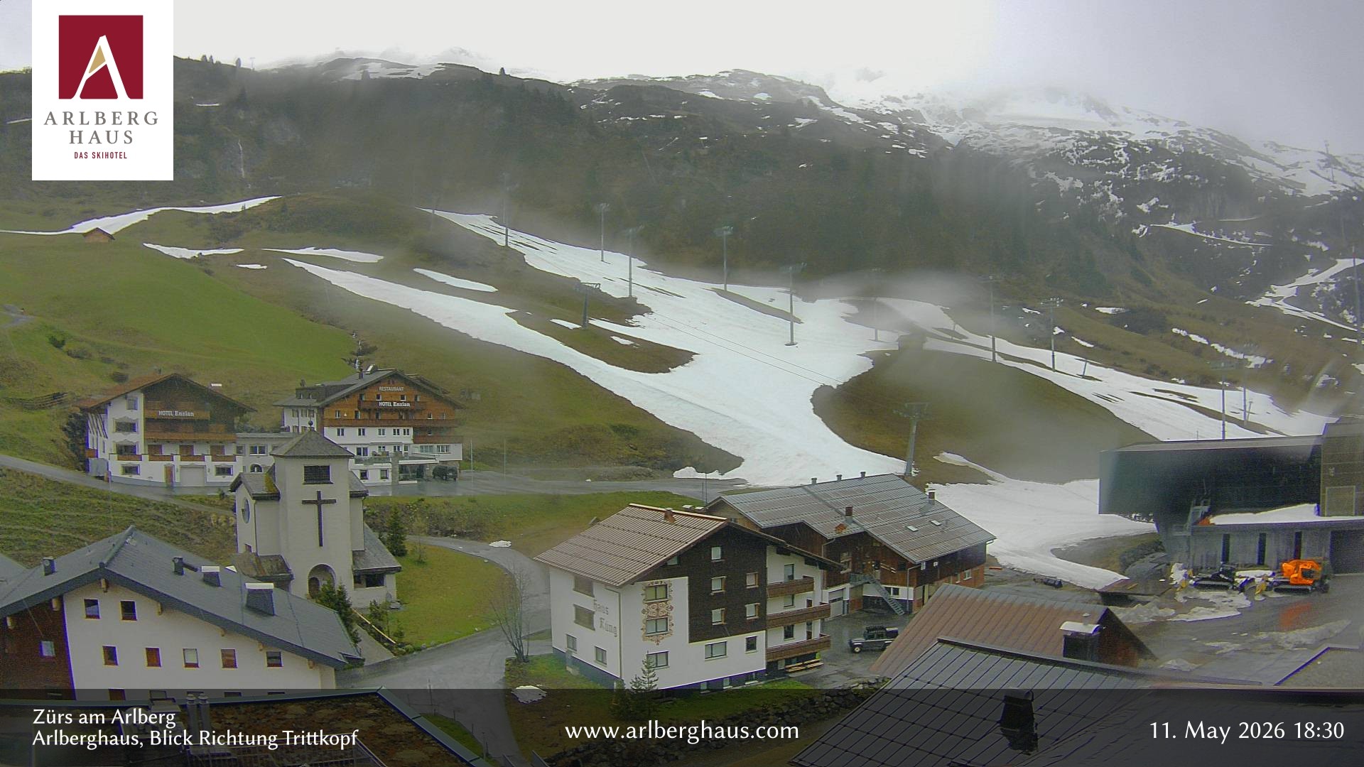 Archiv Foto Webcam Zürs: Hotel Arlberghaus