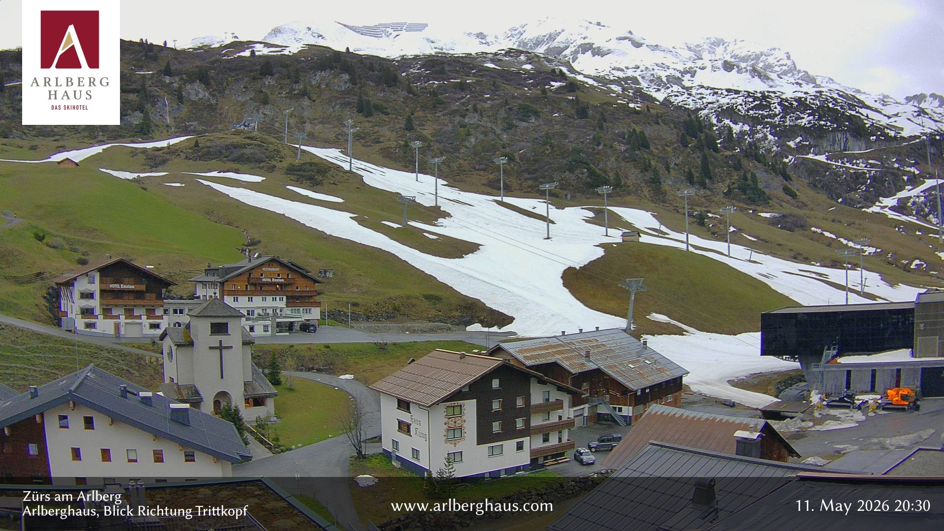 Archiv Foto Webcam Zürs: Hotel Arlberghaus