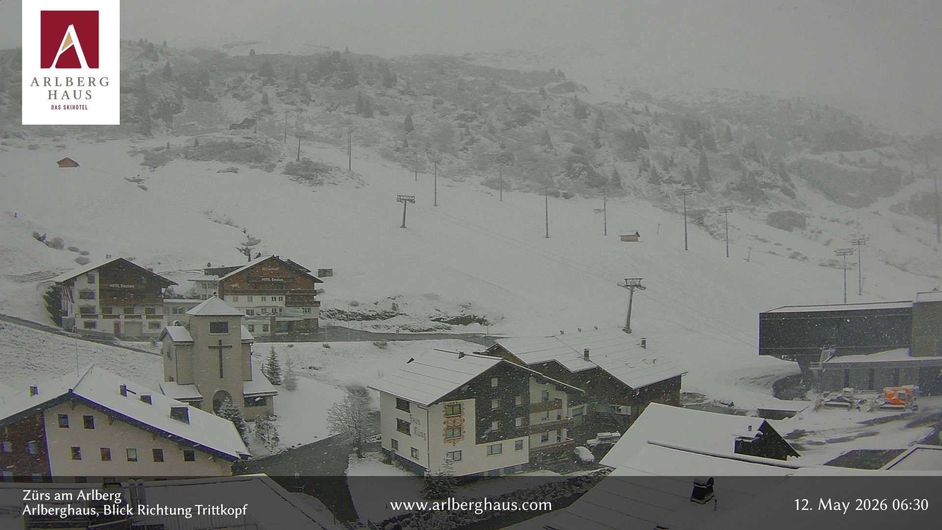 Archiv Foto Webcam Zürs: Hotel Arlberghaus