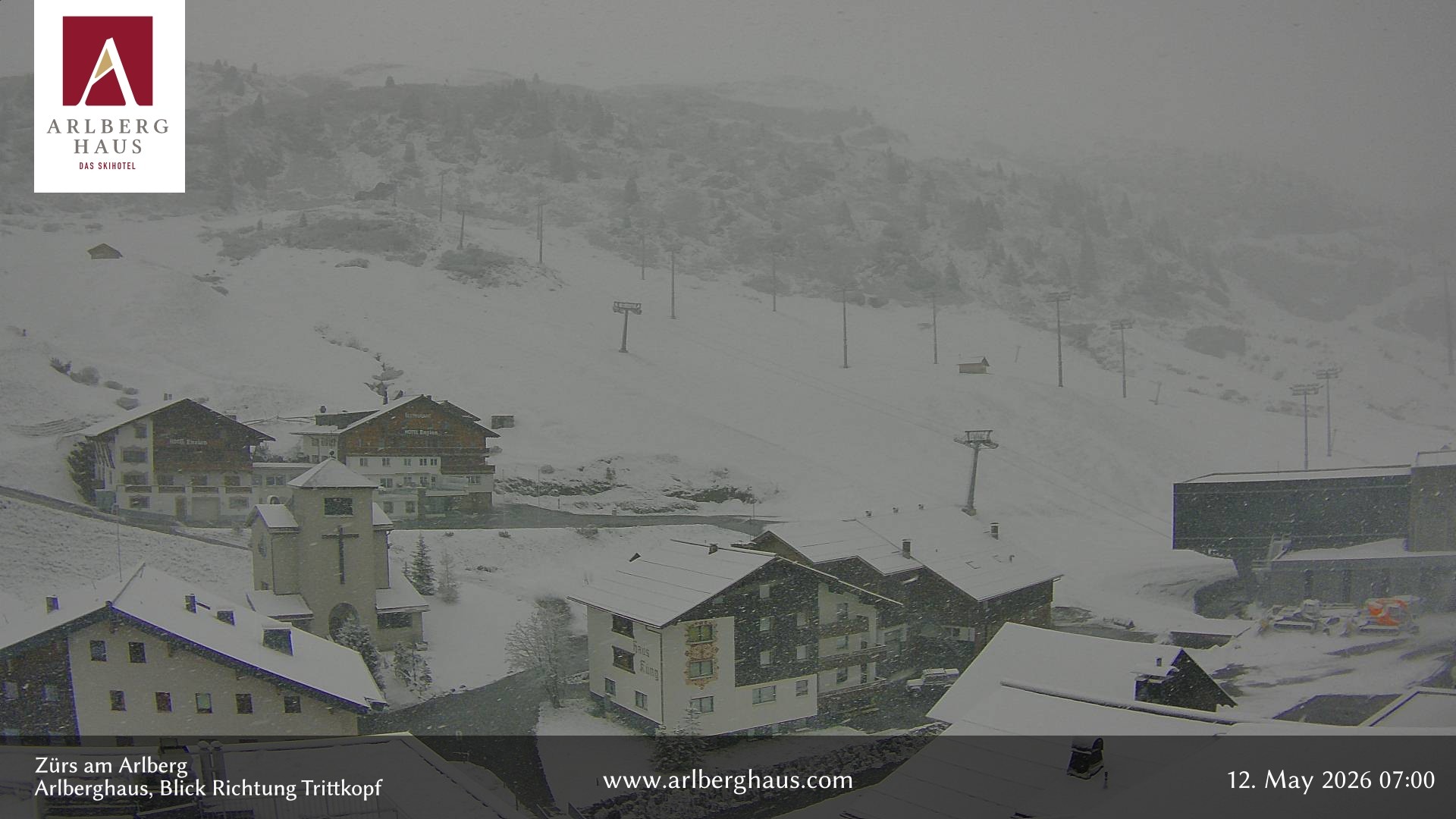 Archiv Foto Webcam Zürs: Hotel Arlberghaus