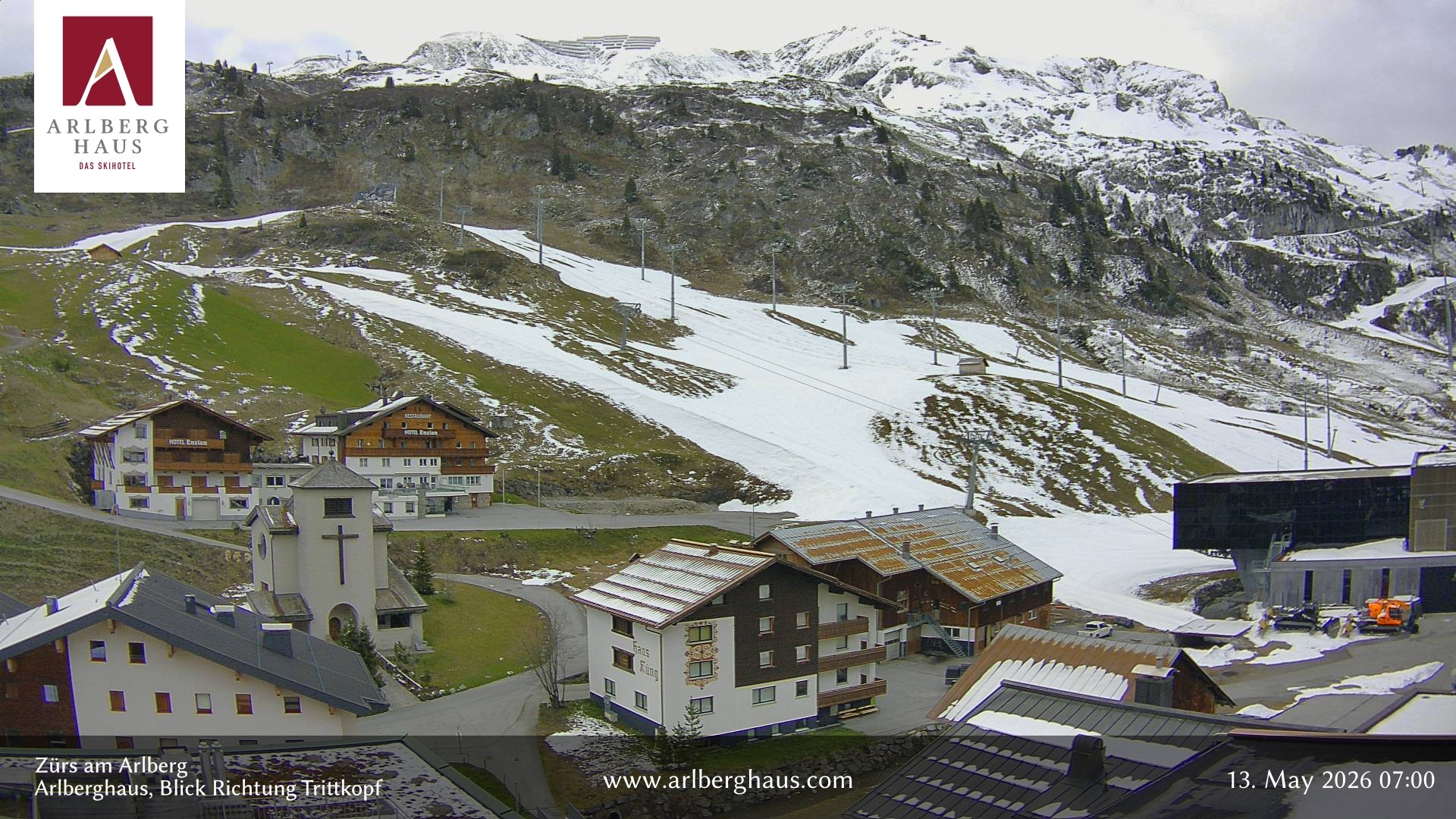 Archived image Webcam Arlberghaus at Zuers