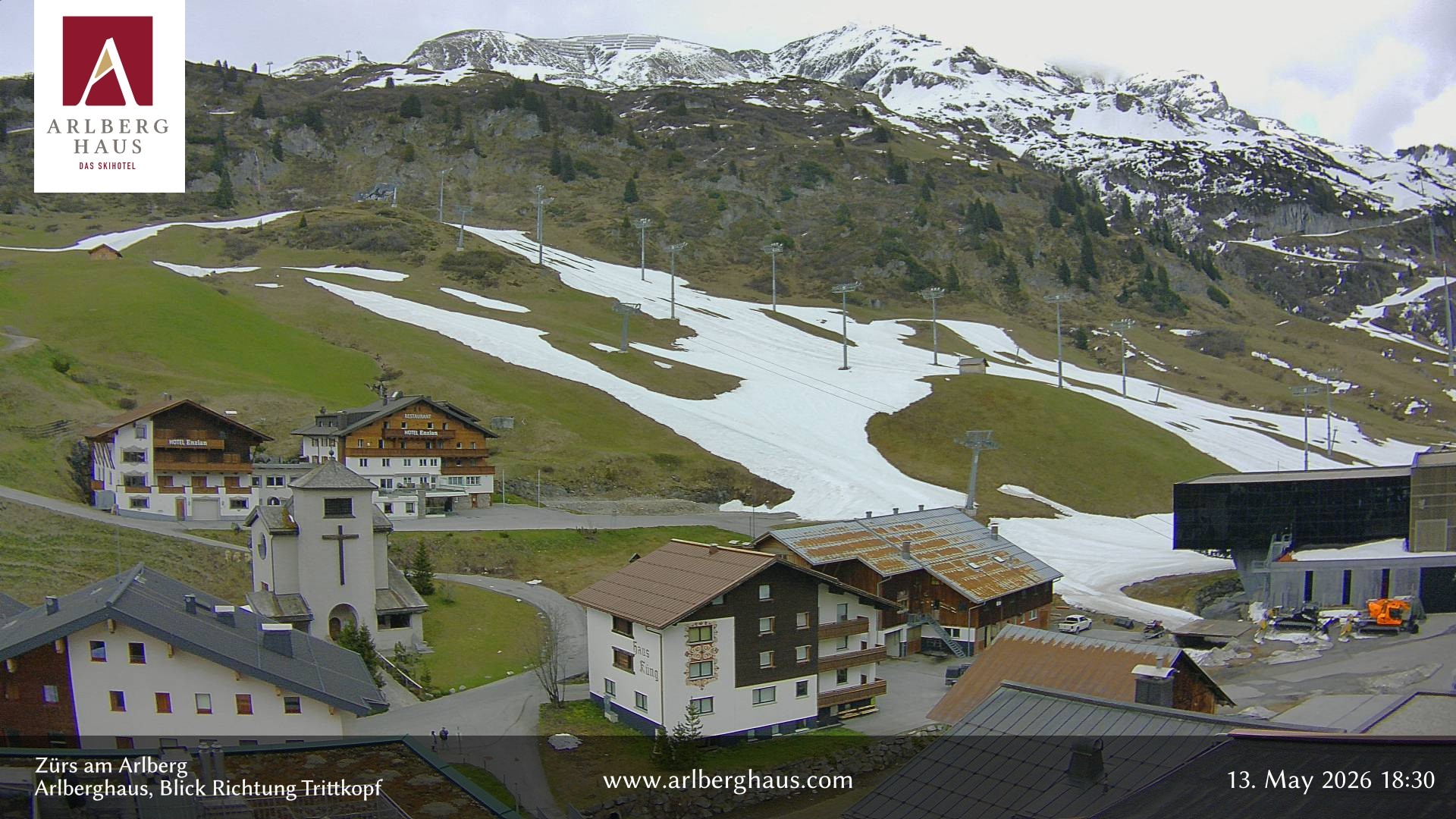 Archived image Webcam Arlberghaus at Zuers