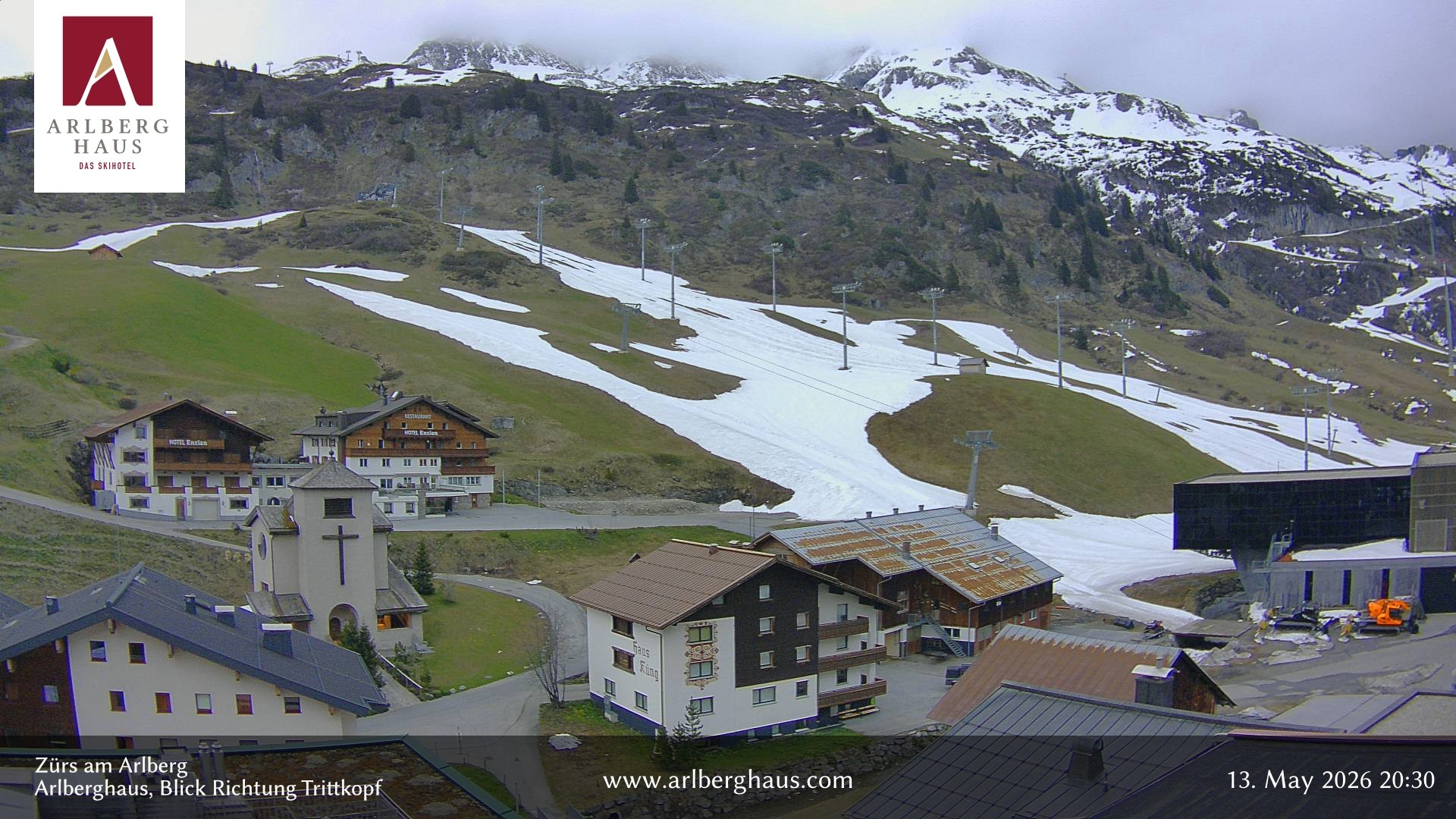 Archived image Webcam Arlberghaus at Zuers