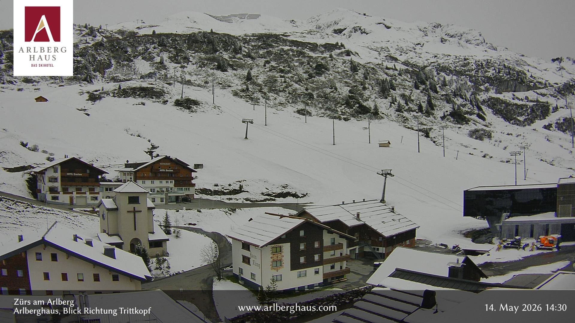 Archived image Webcam Arlberghaus at Zuers