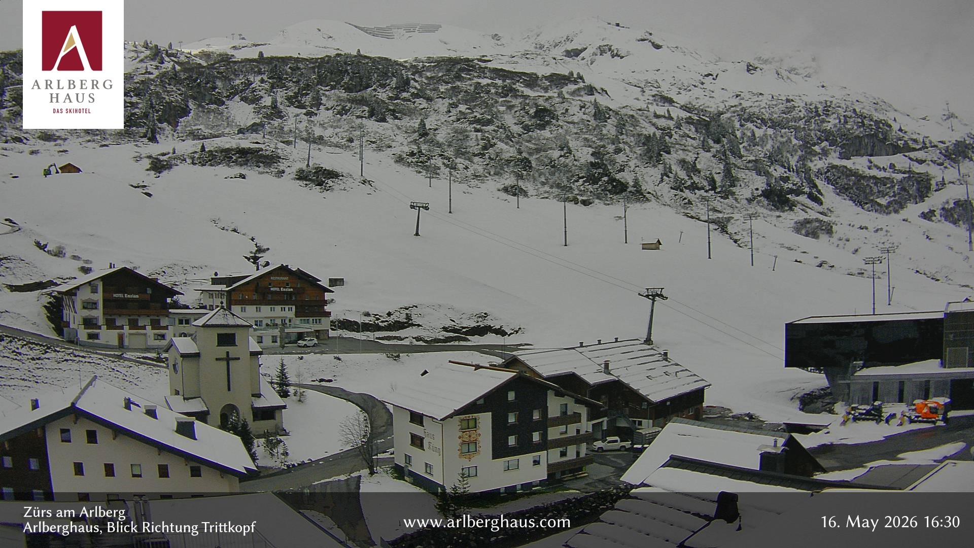 Archiv Foto Webcam Zürs: Hotel Arlberghaus