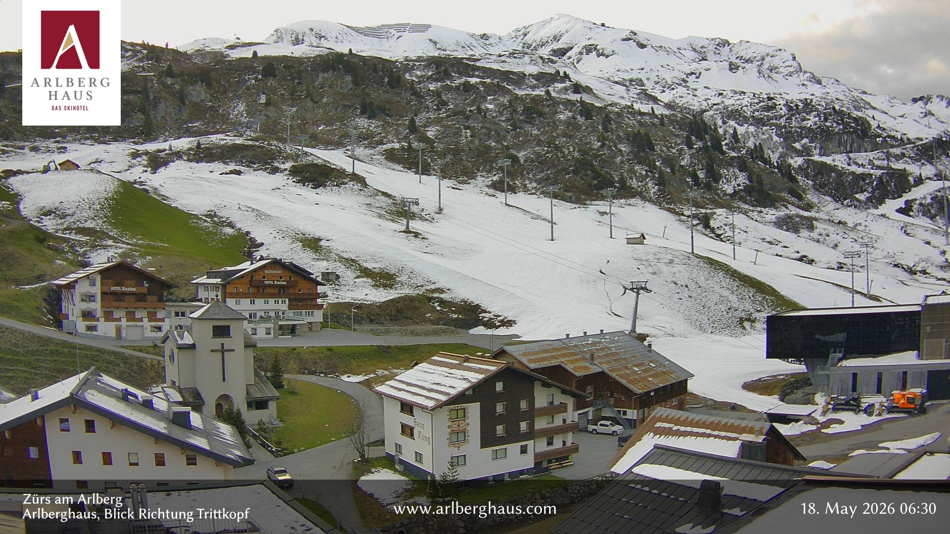 Archiv Foto Webcam Zürs: Hotel Arlberghaus