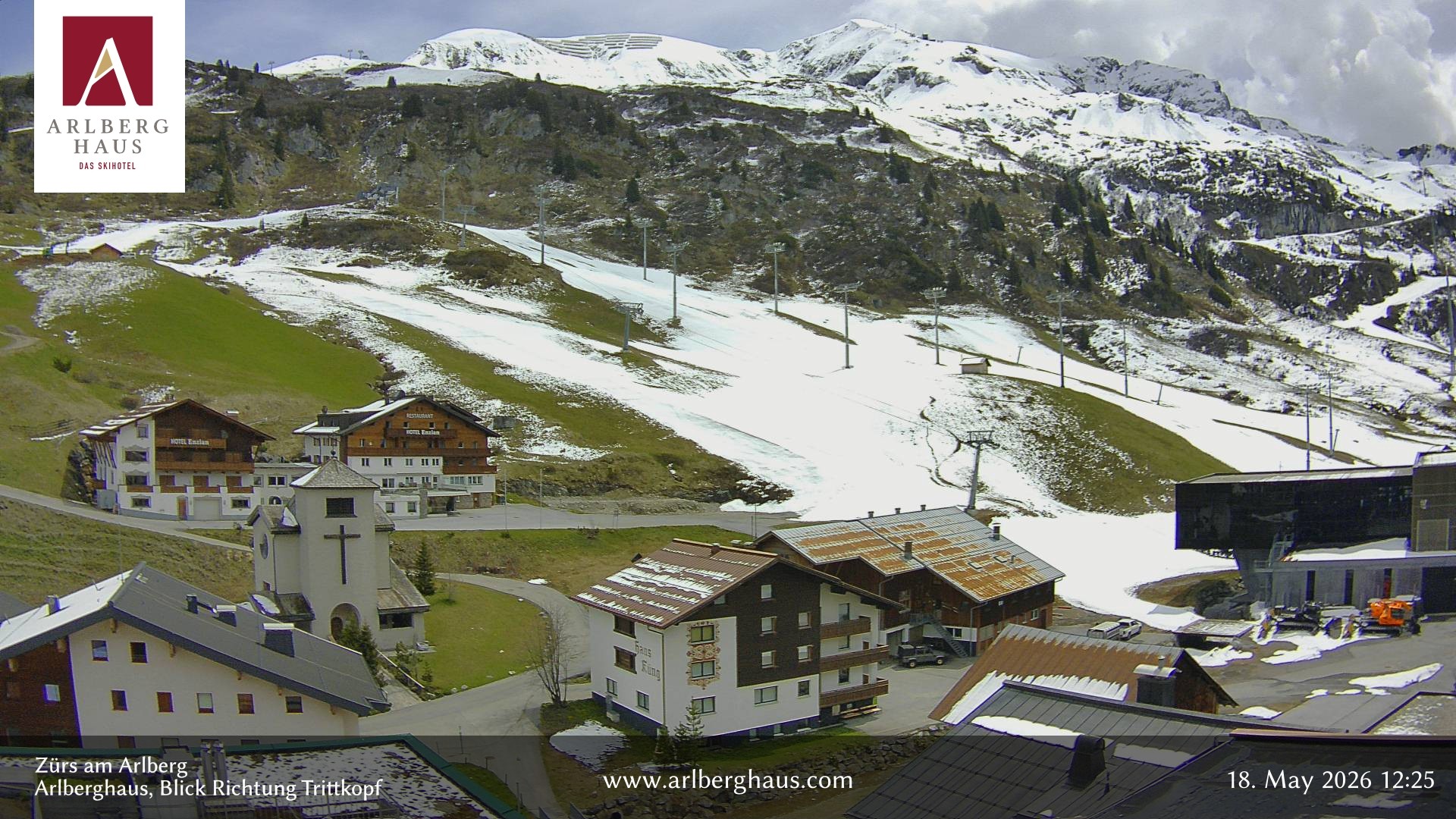 Archiv Foto Webcam Zürs: Hotel Arlberghaus