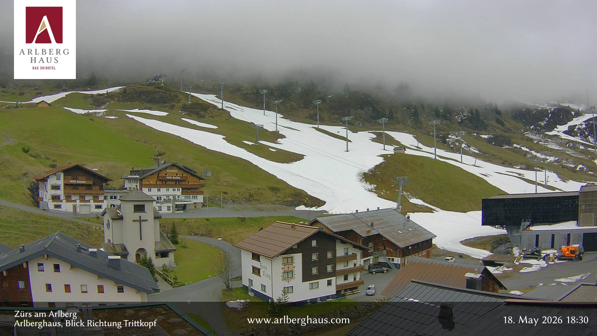 Archiv Foto Webcam Zürs: Hotel Arlberghaus