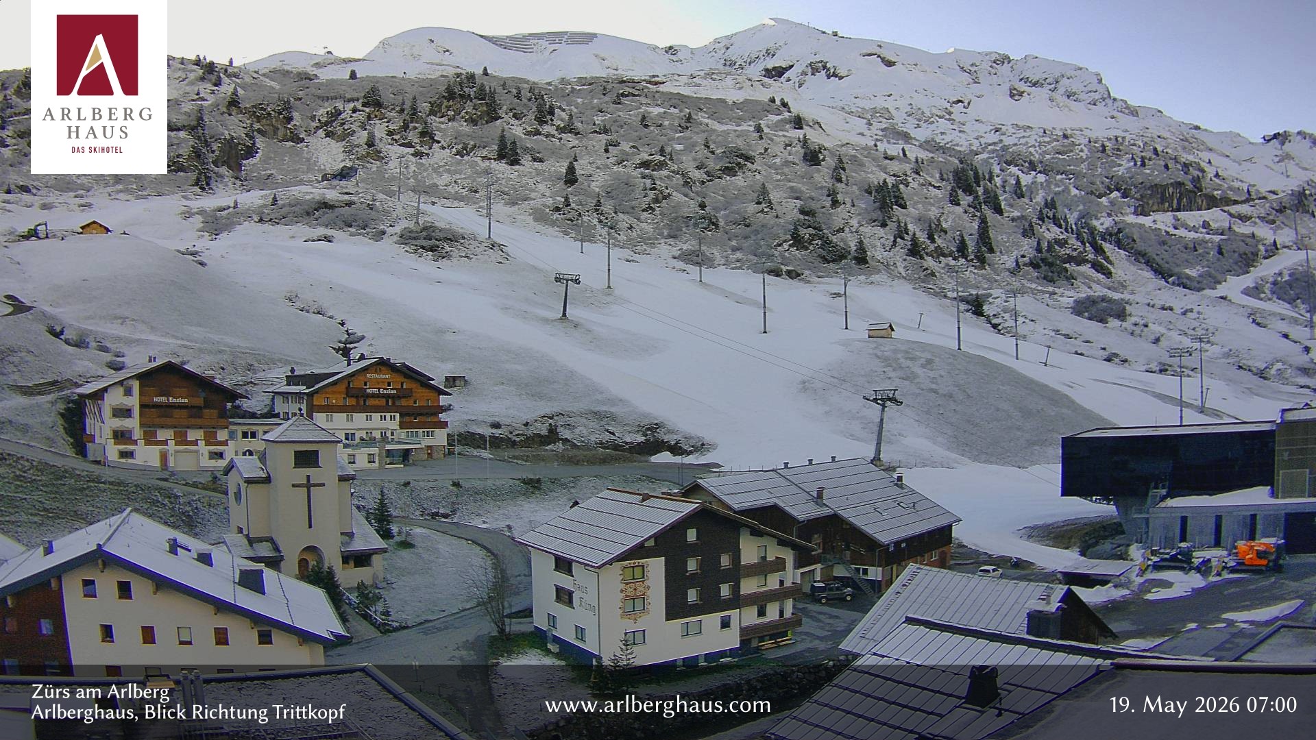 Archiv Foto Webcam Zürs: Hotel Arlberghaus