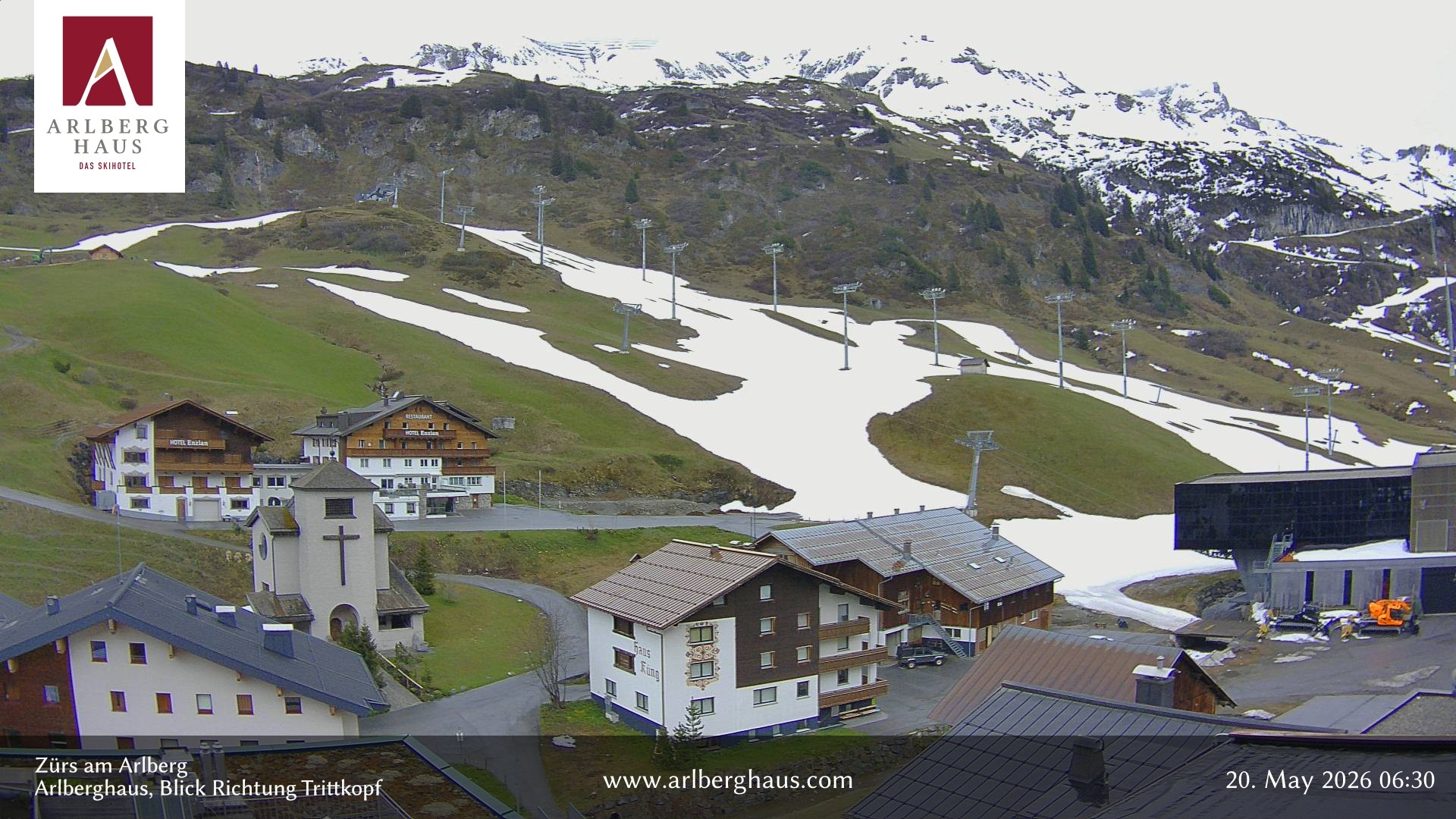 Archiv Foto Webcam Zürs: Hotel Arlberghaus