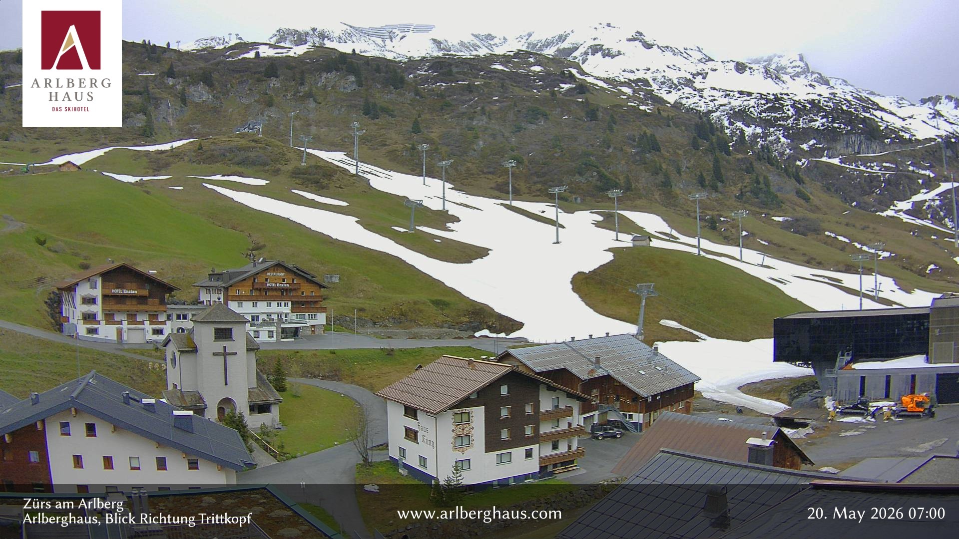 Archiv Foto Webcam Zürs: Hotel Arlberghaus