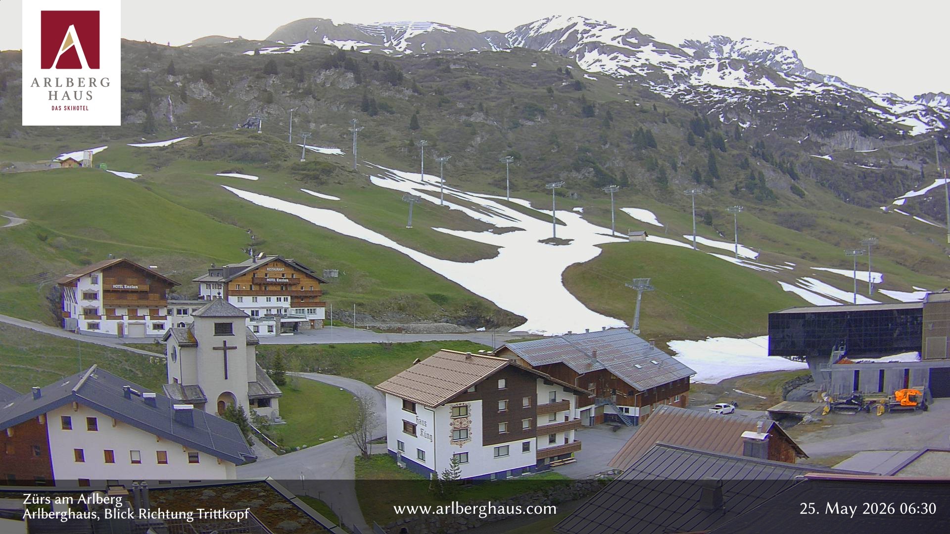 Archiv Foto Webcam Zürs: Hotel Arlberghaus