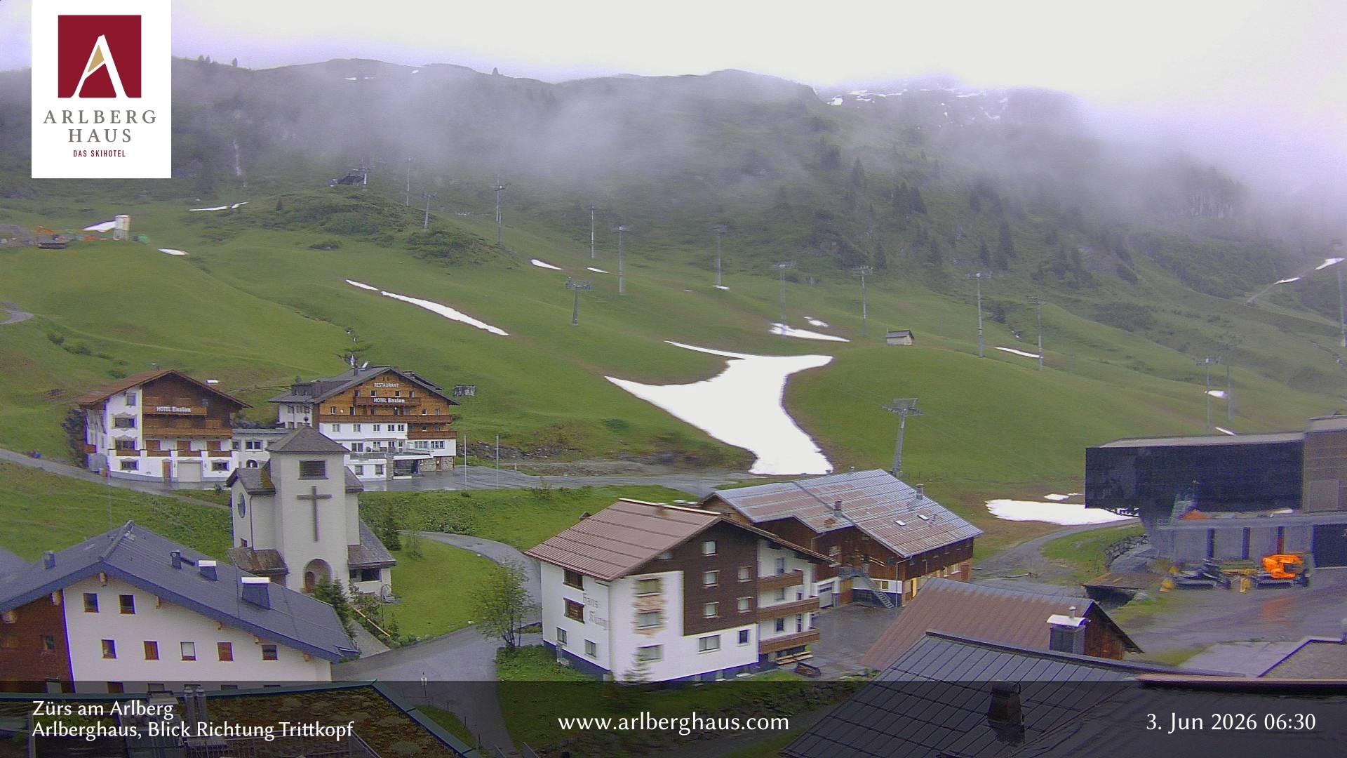 Archiv Foto Webcam Zürs: Hotel Arlberghaus