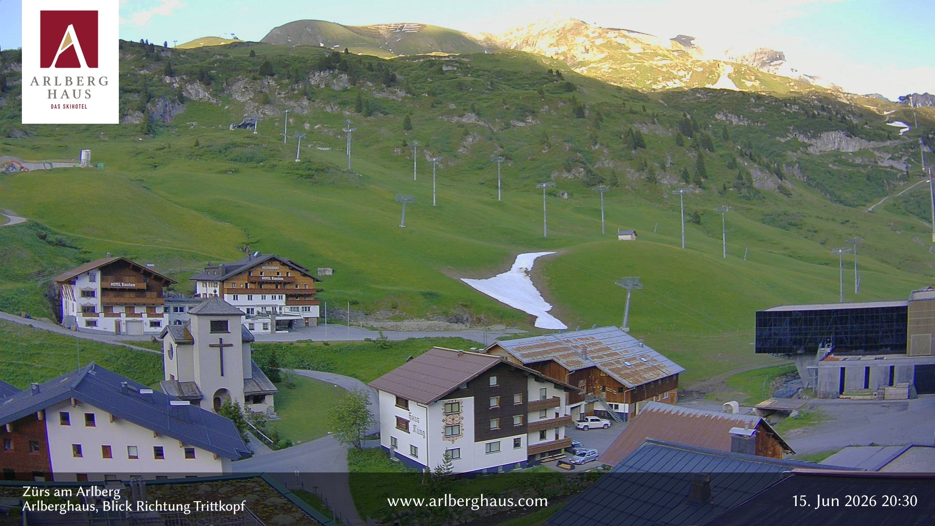 Archiv Foto Webcam Zürs: Hotel Arlberghaus
