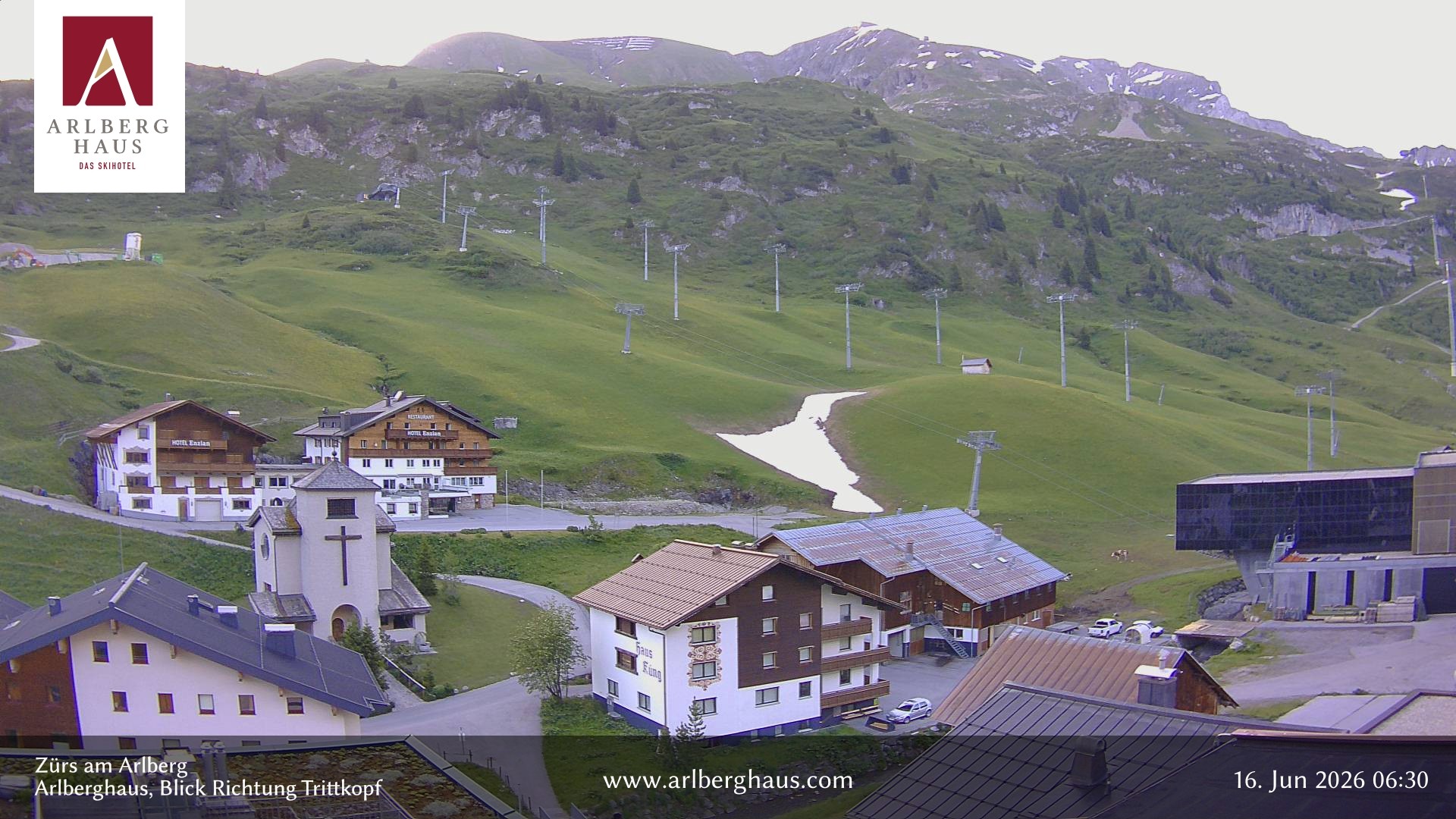 Archiv Foto Webcam Zürs: Hotel Arlberghaus