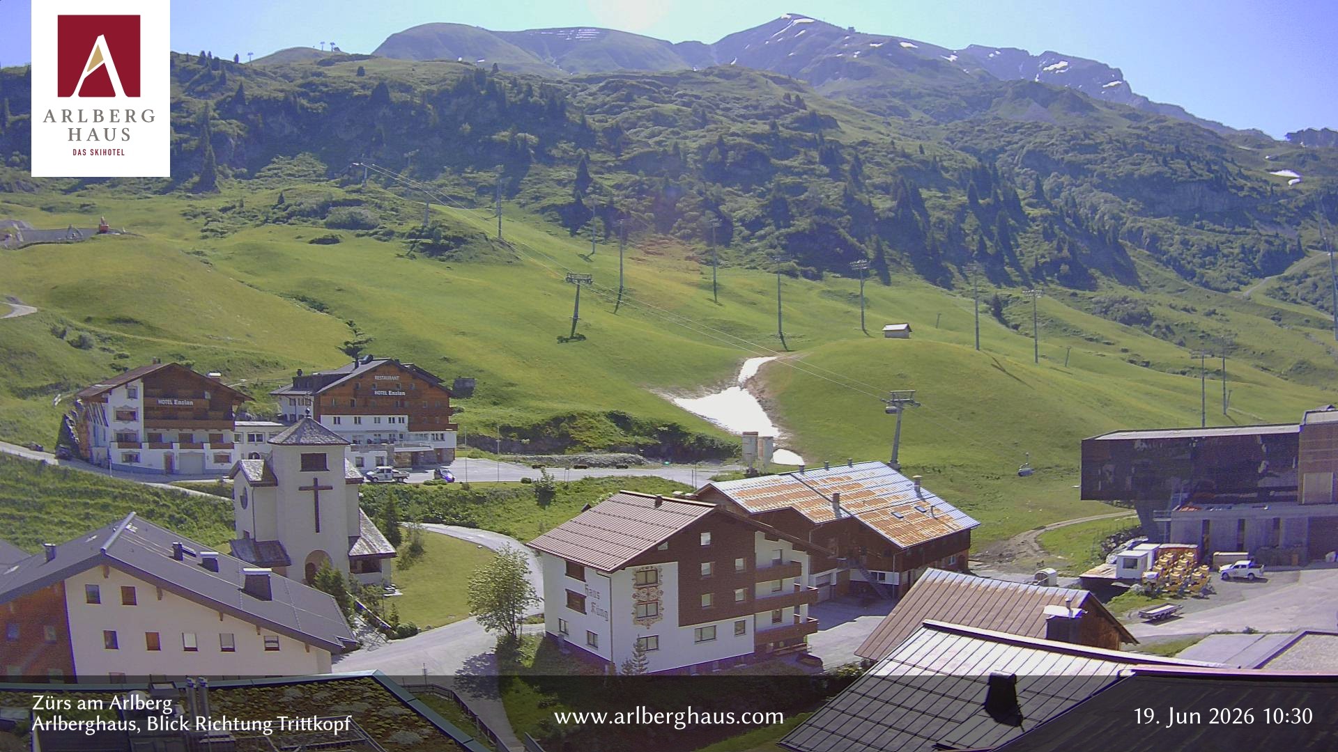 Archived image Webcam Arlberghaus at Zuers