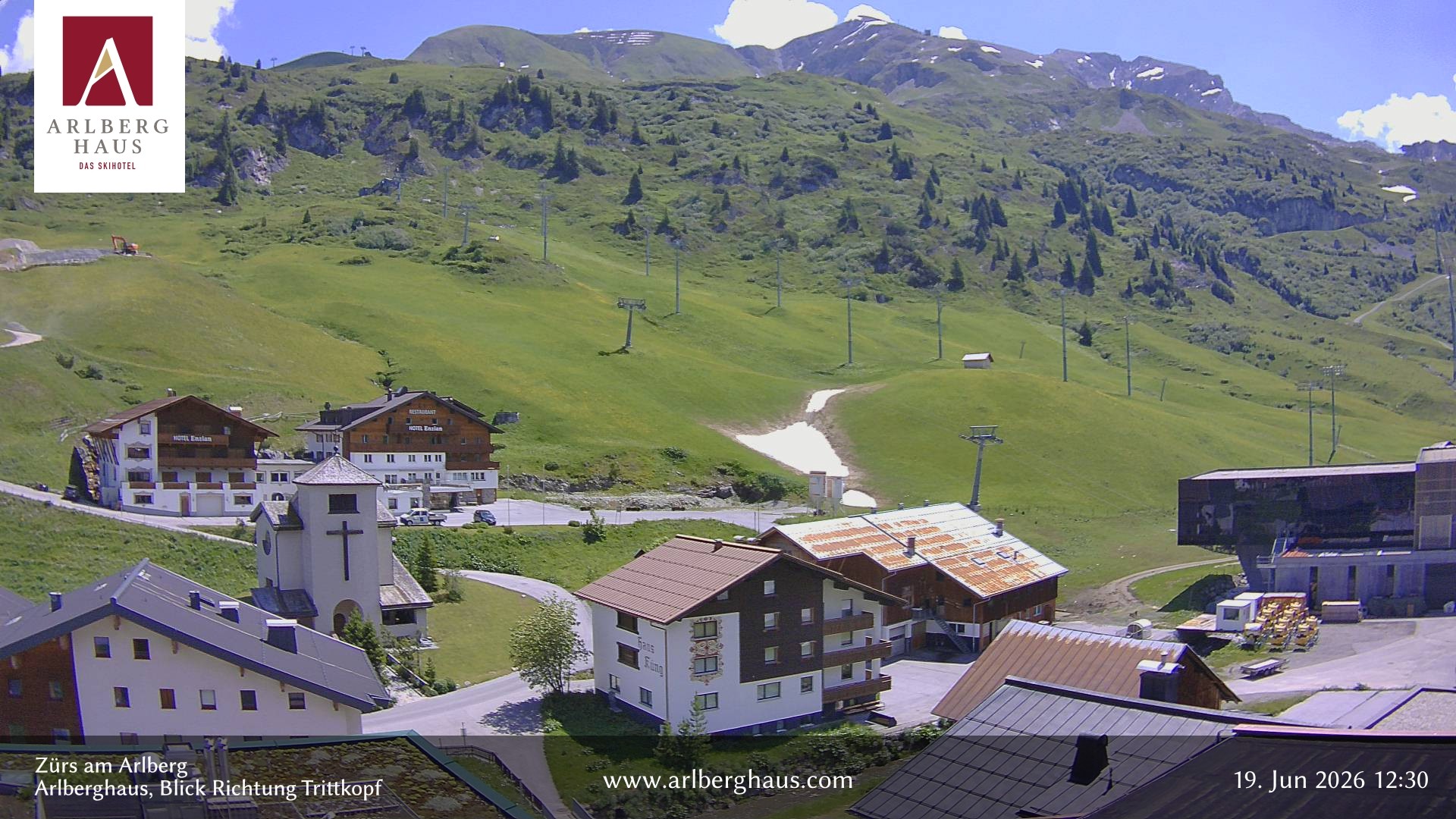 Archived image Webcam Arlberghaus at Zuers