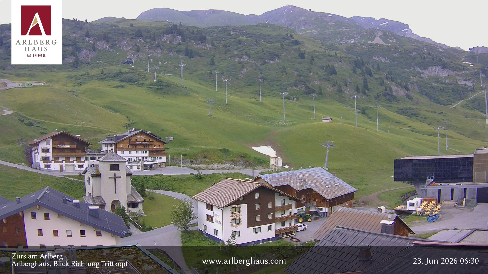 Archiv Foto Webcam Zürs: Hotel Arlberghaus
