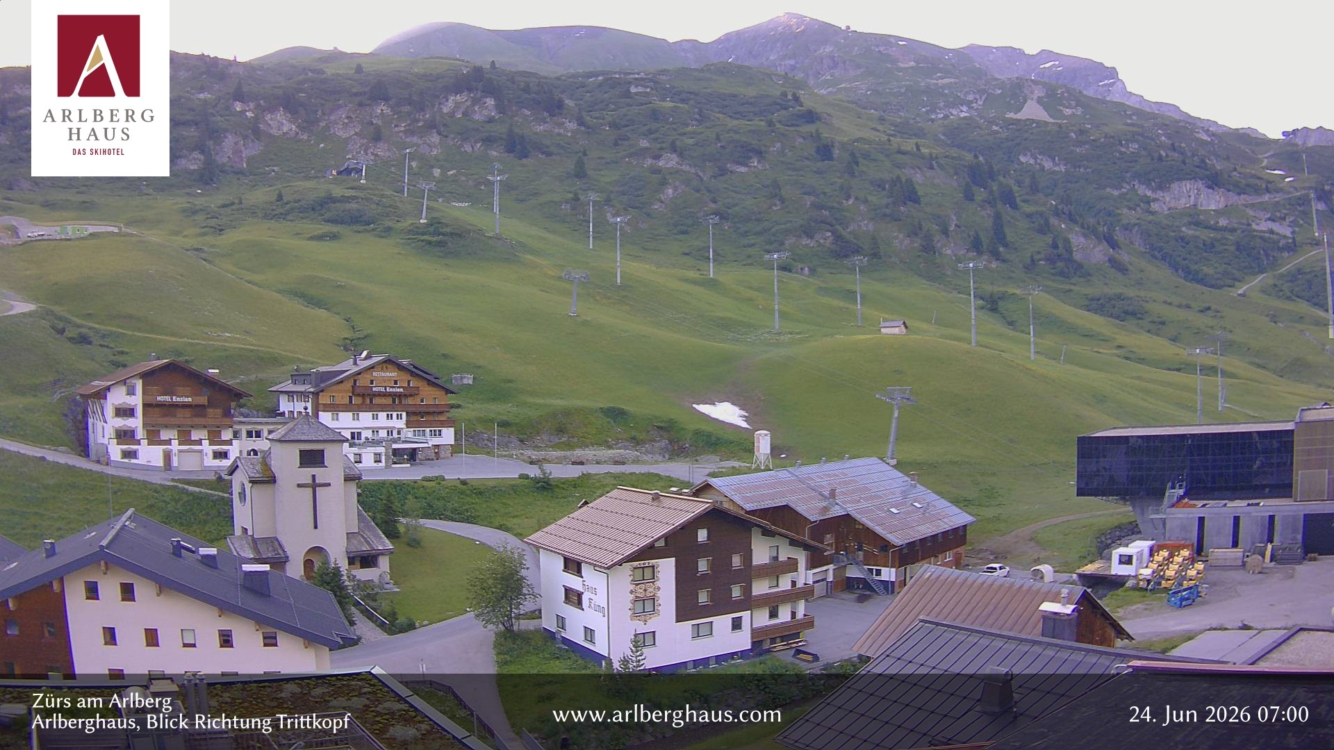 Archiv Foto Webcam Zürs: Hotel Arlberghaus