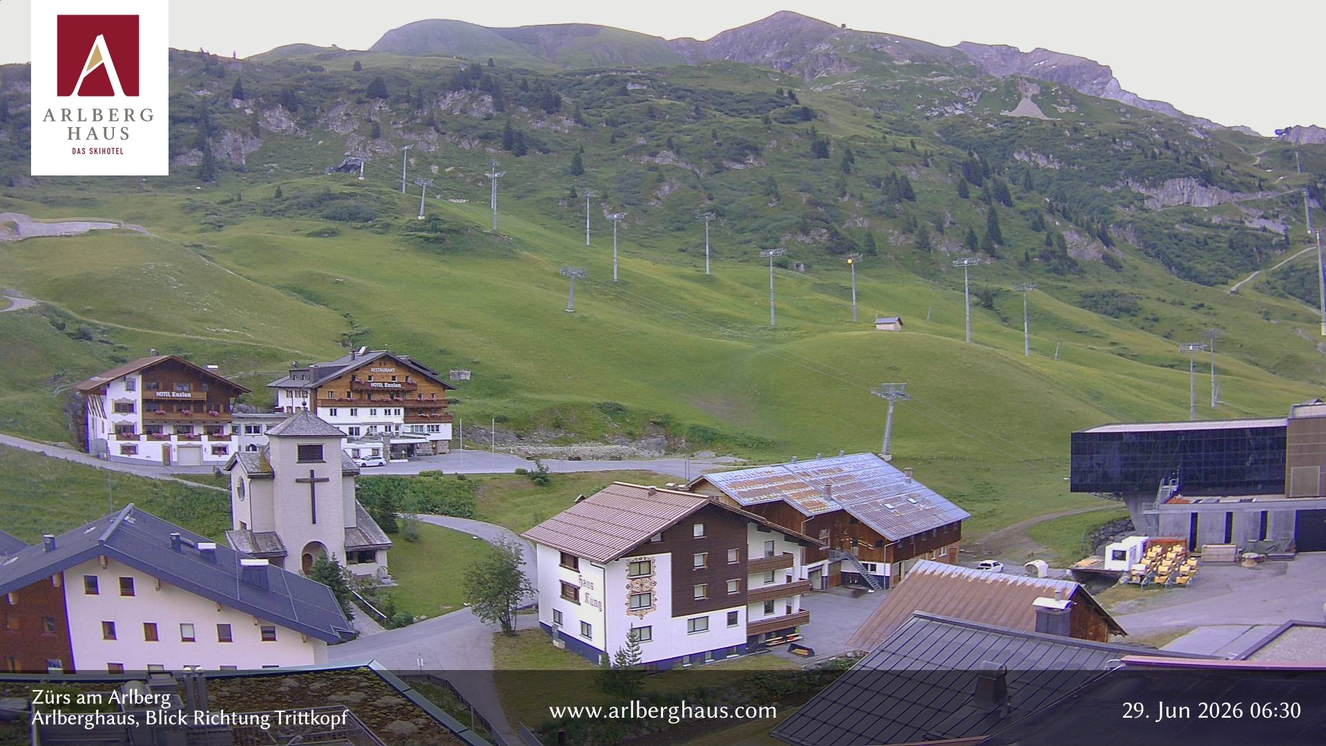 Archiv Foto Webcam Zürs: Hotel Arlberghaus