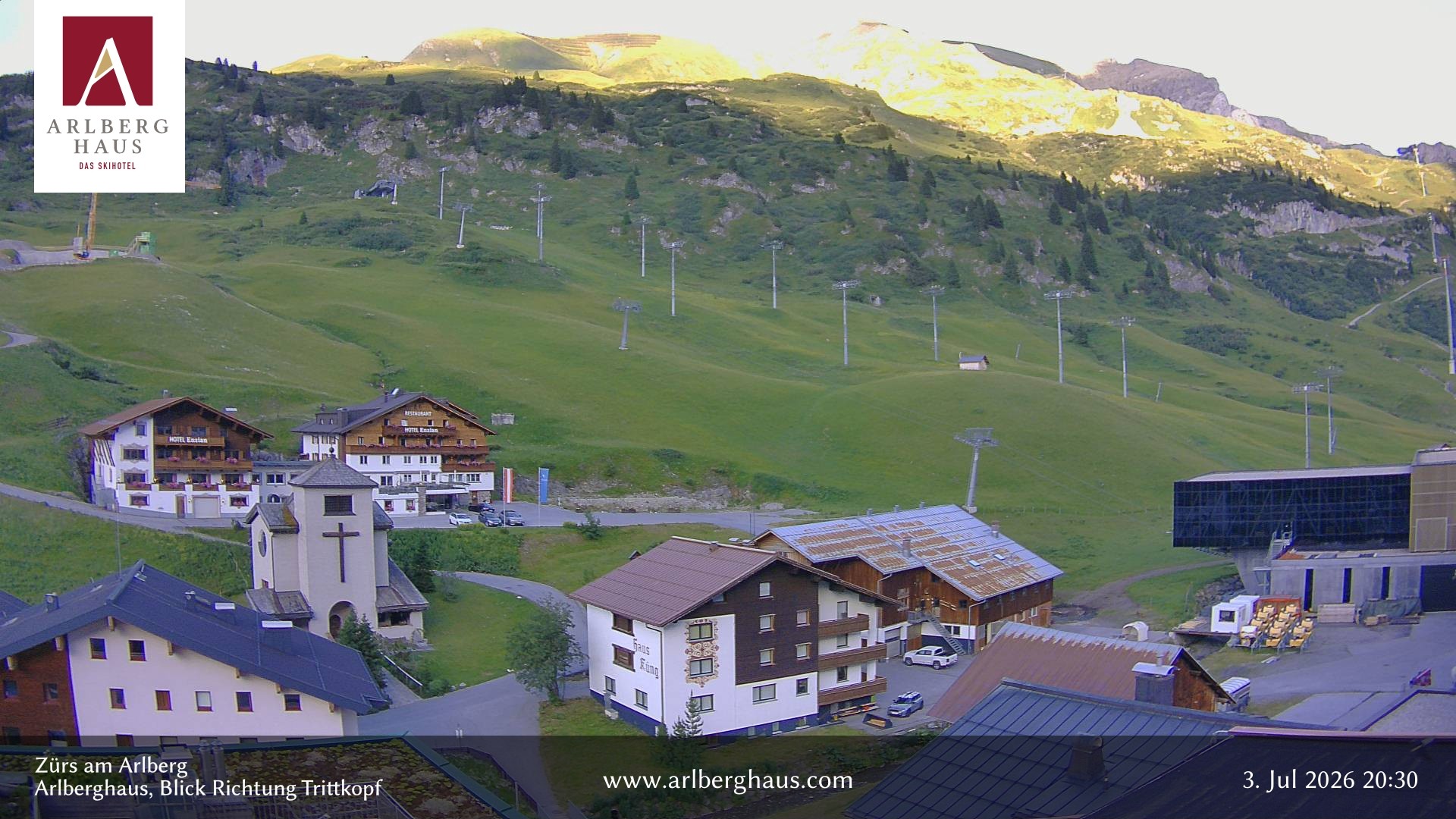 Archiv Foto Webcam Zürs: Hotel Arlberghaus