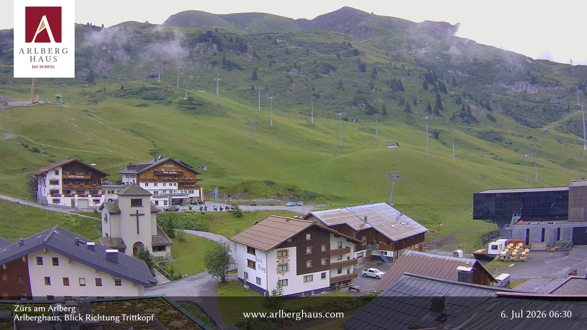 Archived image Webcam Arlberghaus at Zuers